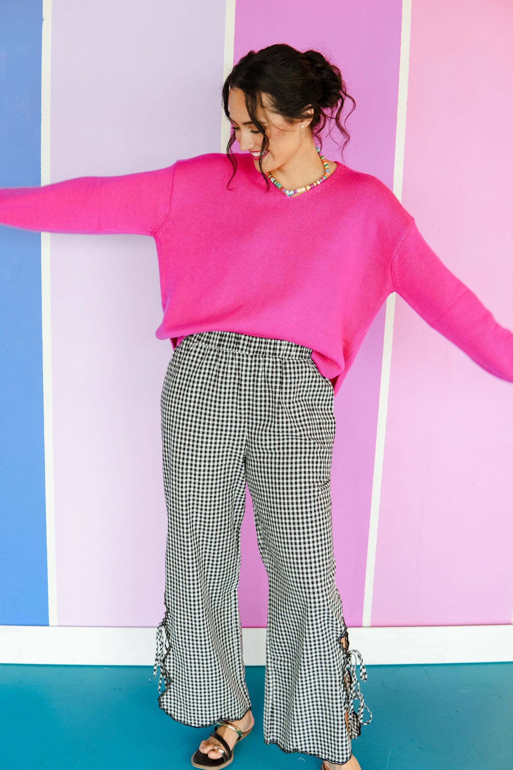 honeycrispvneck image