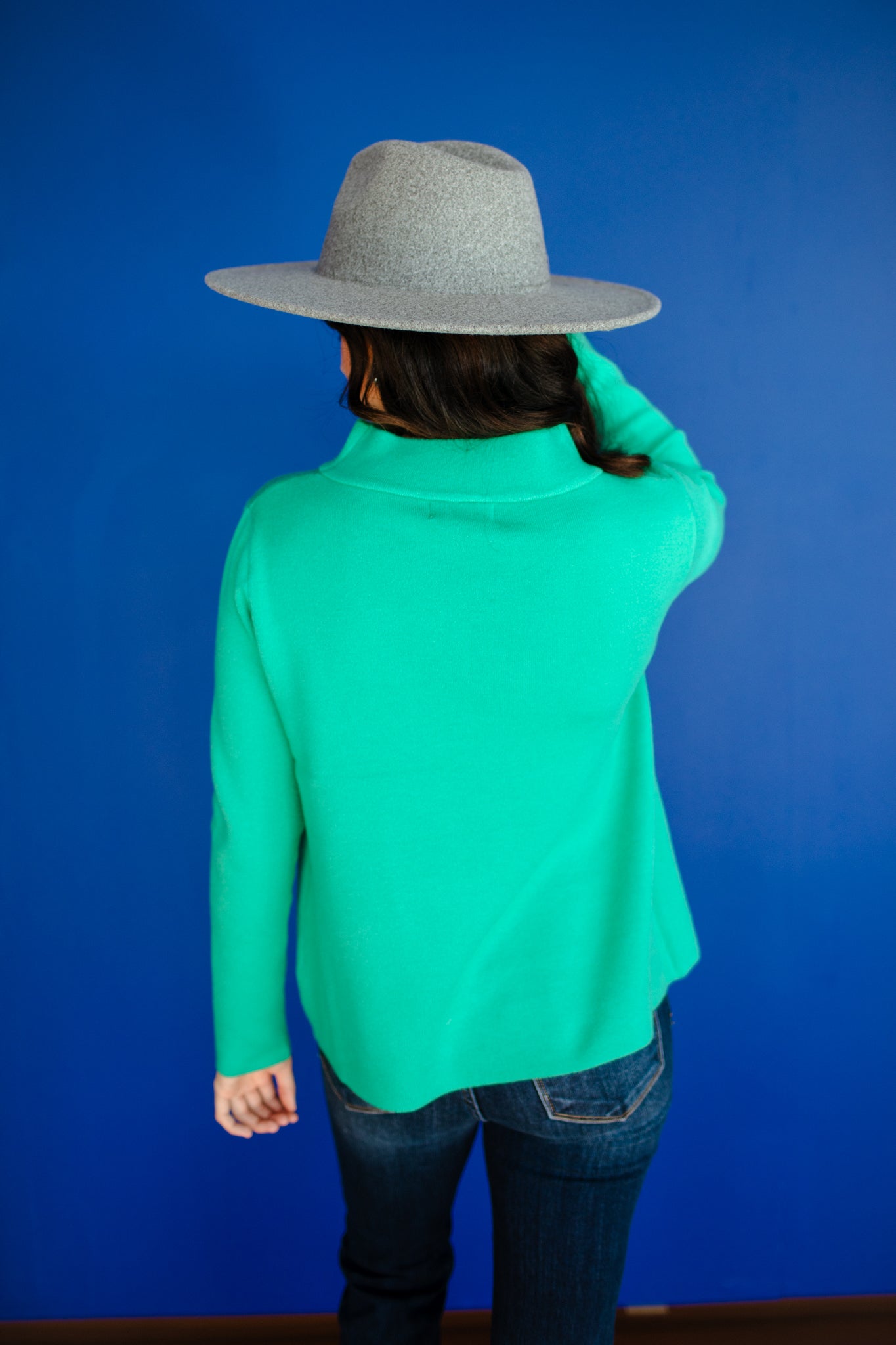 [Ellevate Basics] Madeleine Mock Neck Sweater - Light Emerald