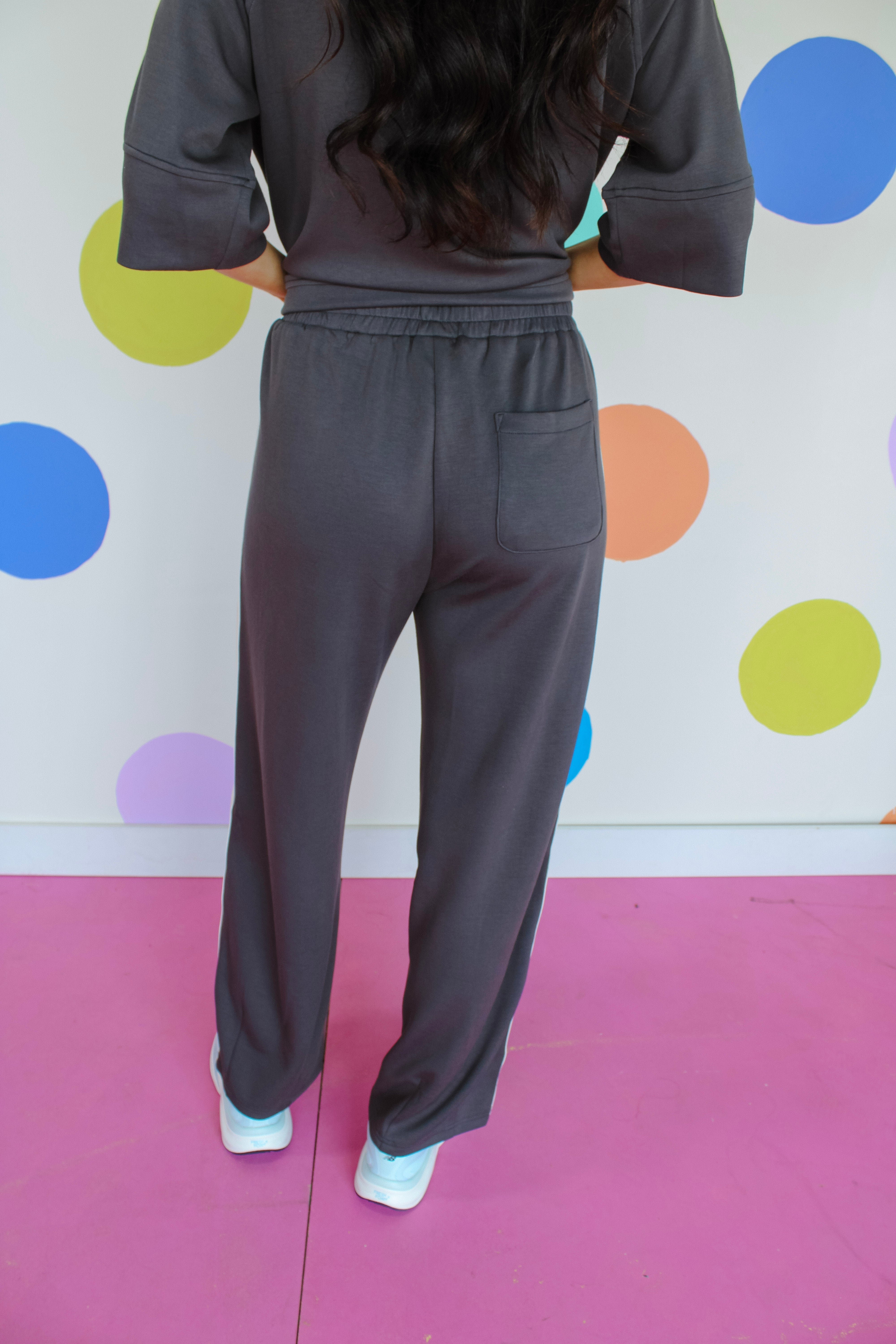 Manda Scuba Pants - Mole + Stone