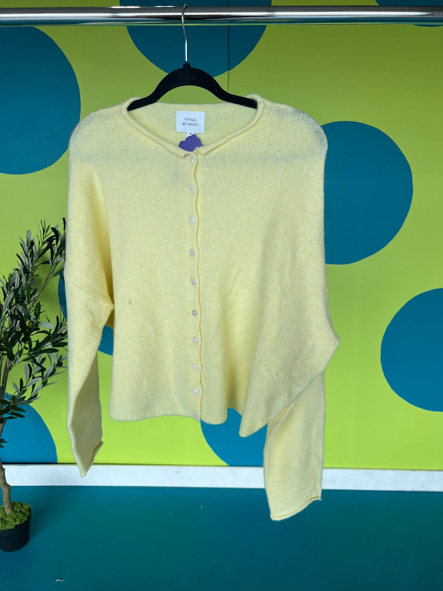 [Defect Sale] Millicent Button Down Sweater - MED
