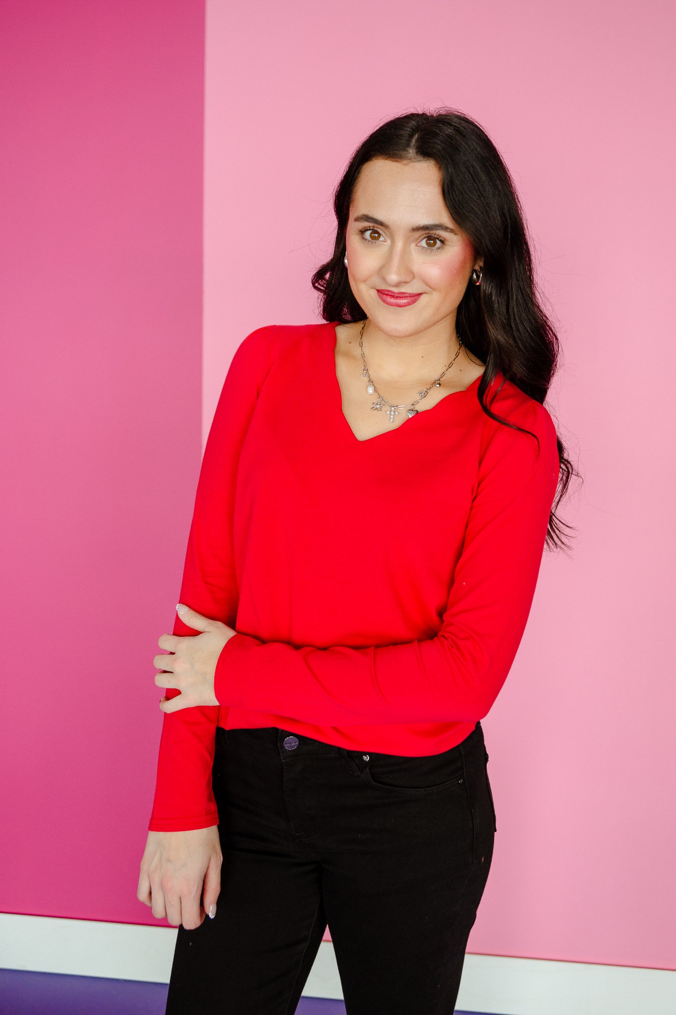 Jackie Scalloped Neck Top - True Red