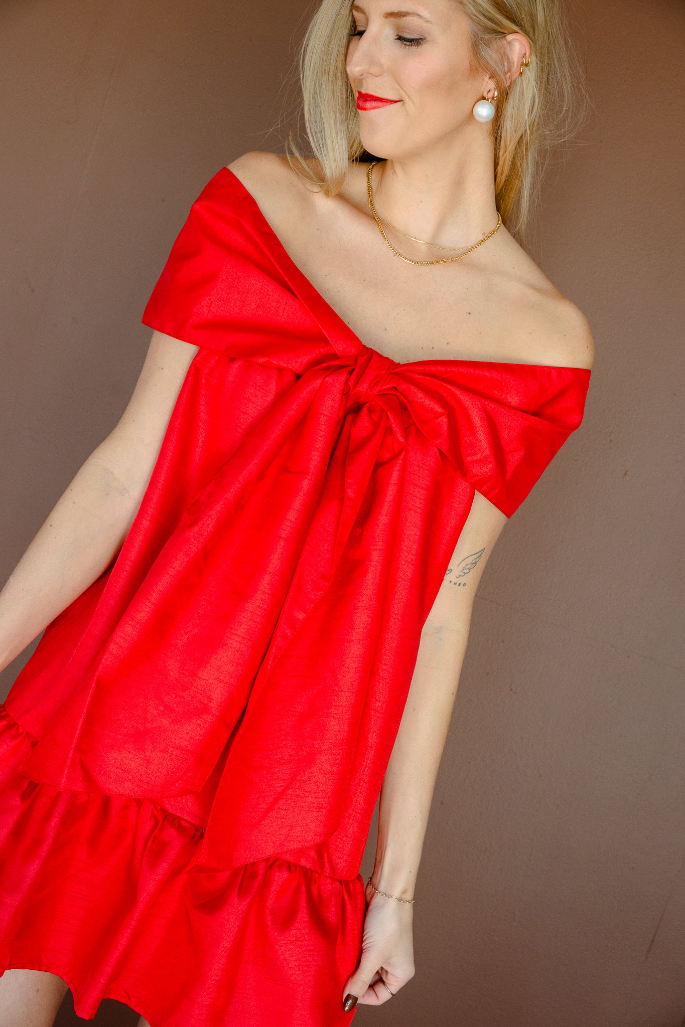 Mandy Off-The-Shoulder Mini Dress - True Red