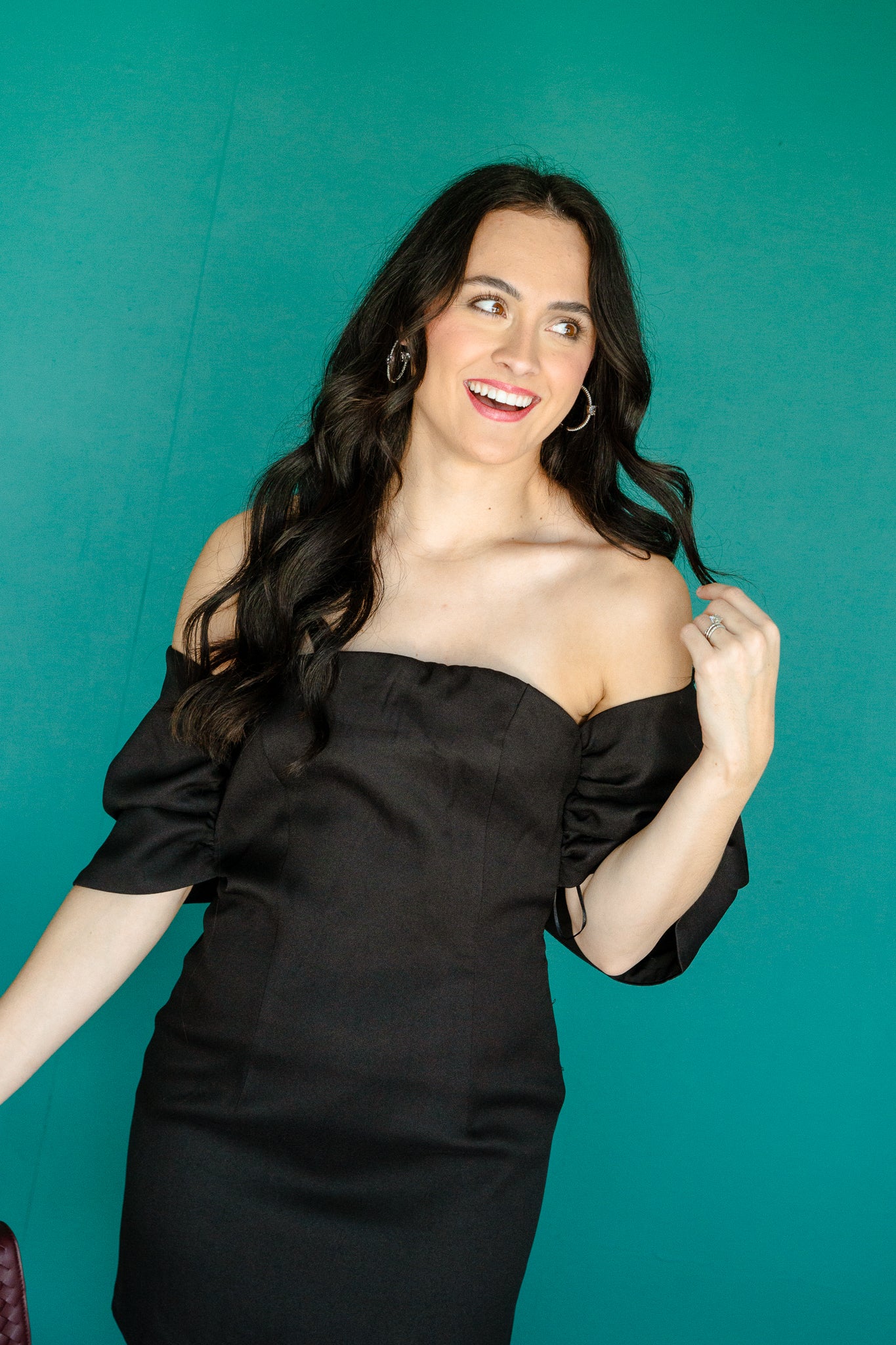 Jonie Off-Shoulder Mini Dress - Black