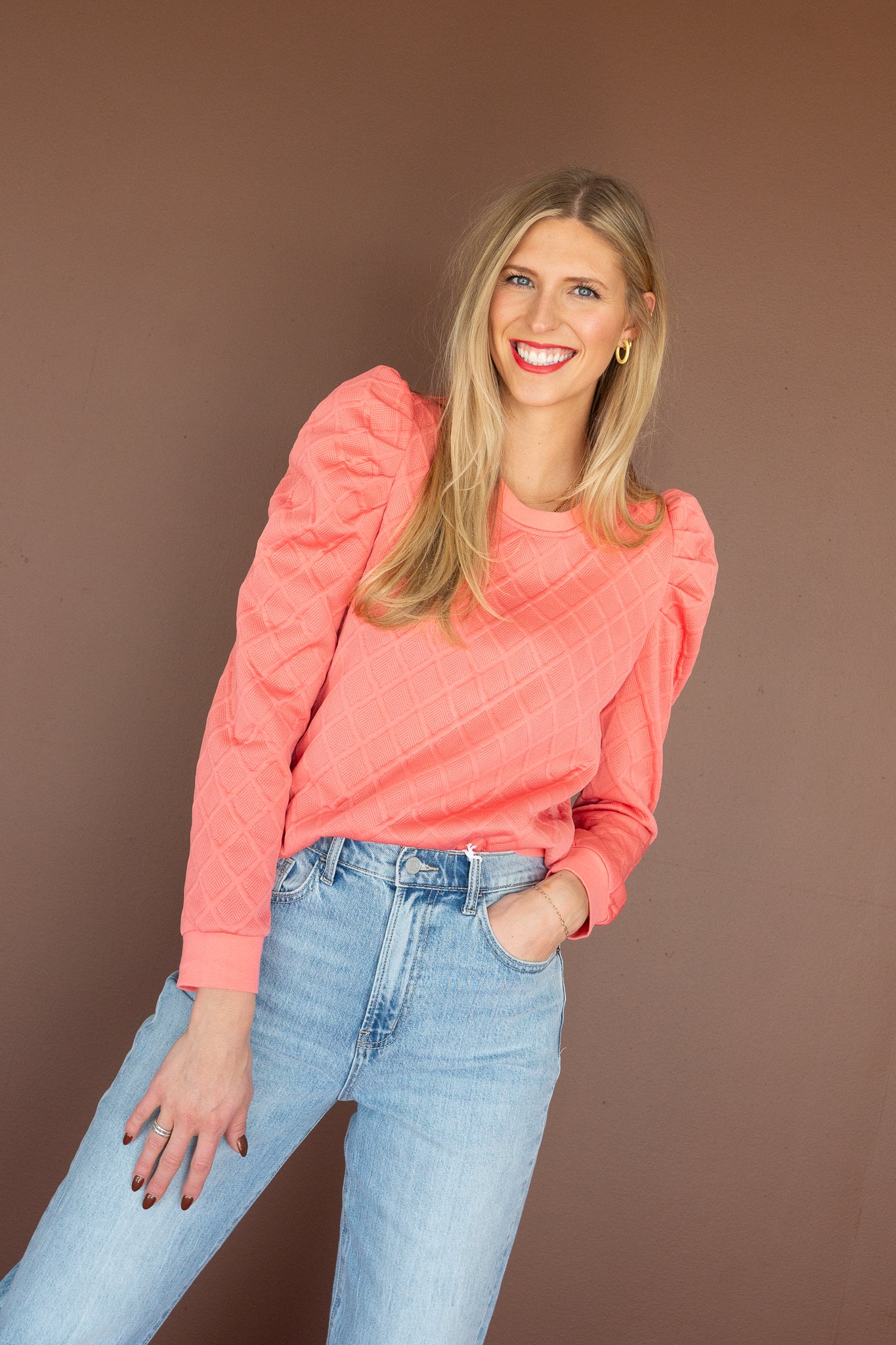 [Ellevate Basics] Phoebe Textured Puff Sleeve Top