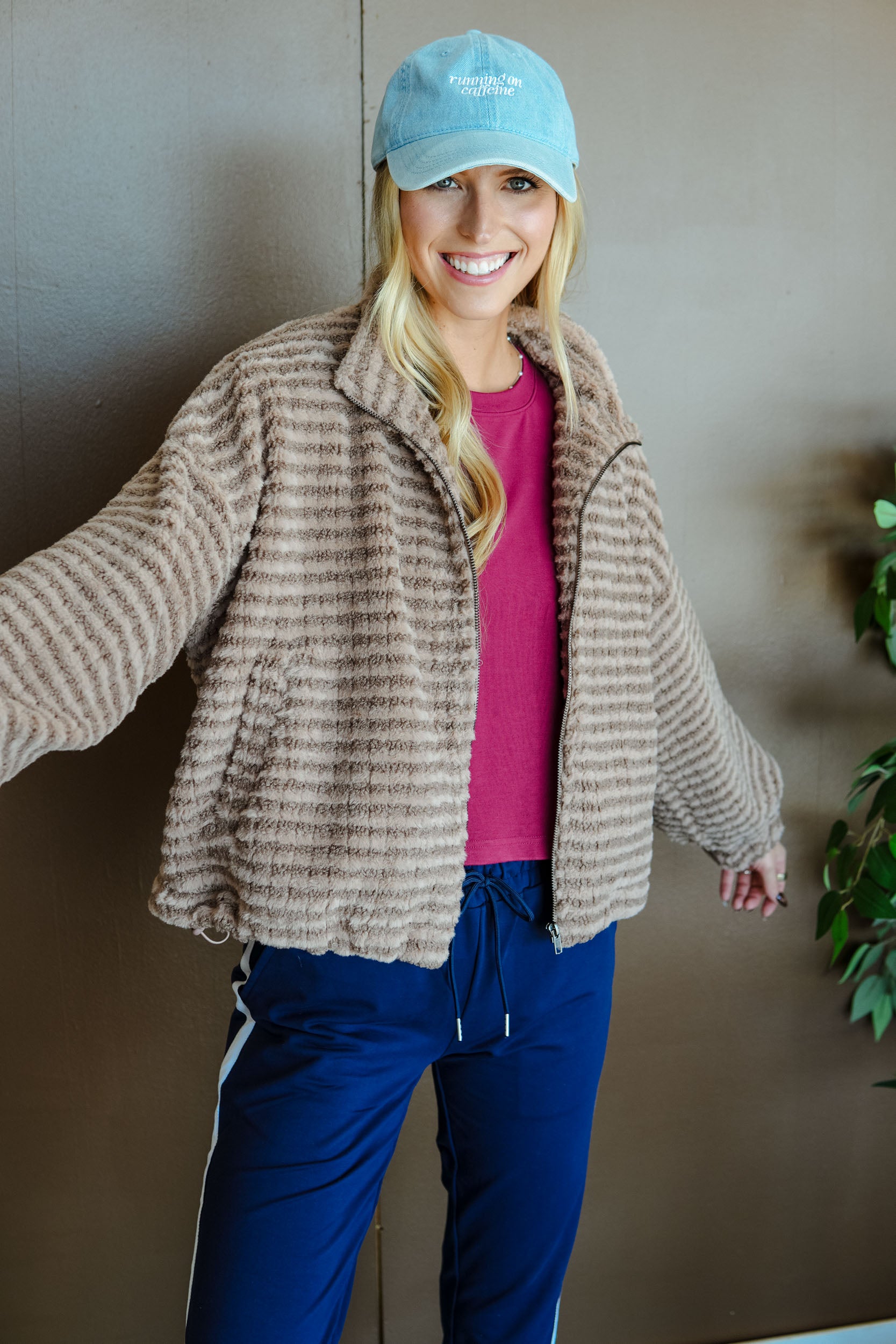 Weekend Joy Collared Puffer Jacket - Mushroom