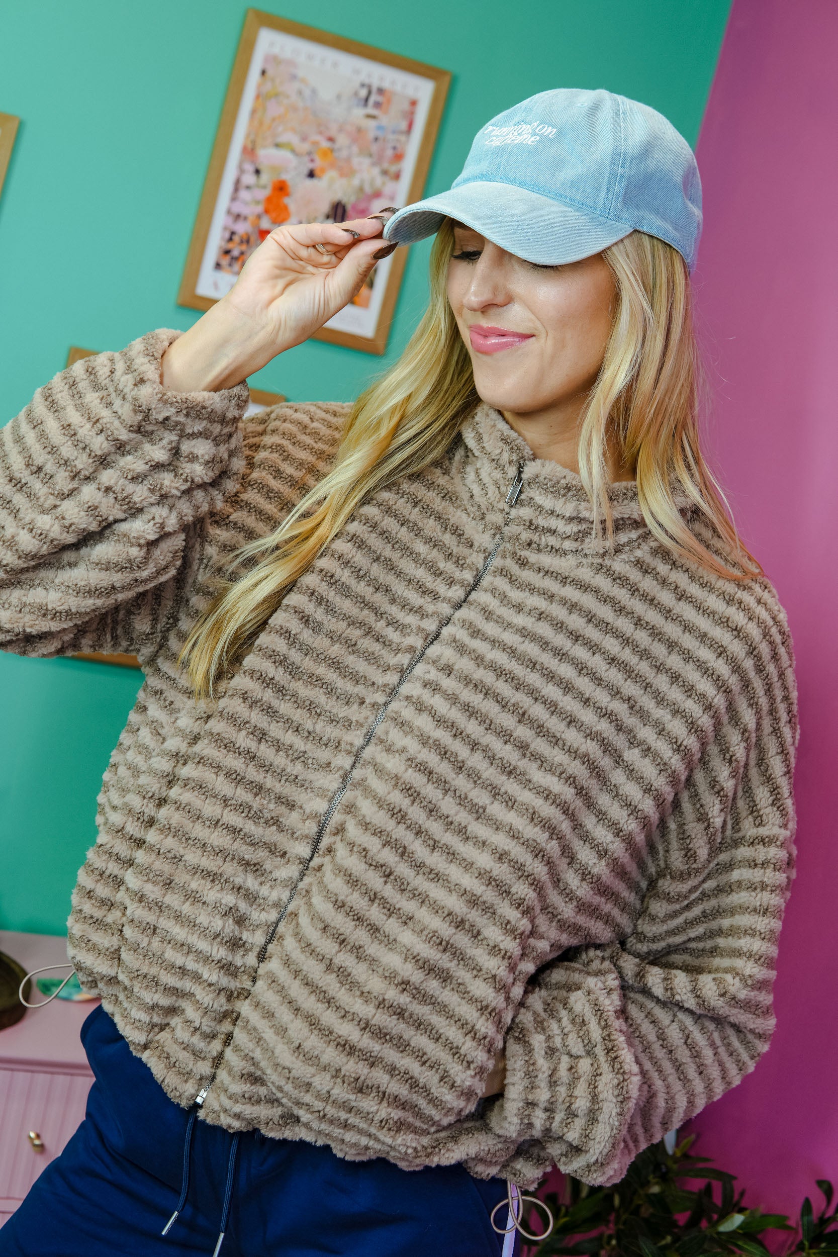 Weekend Joy Collared Puffer Jacket - Mushroom