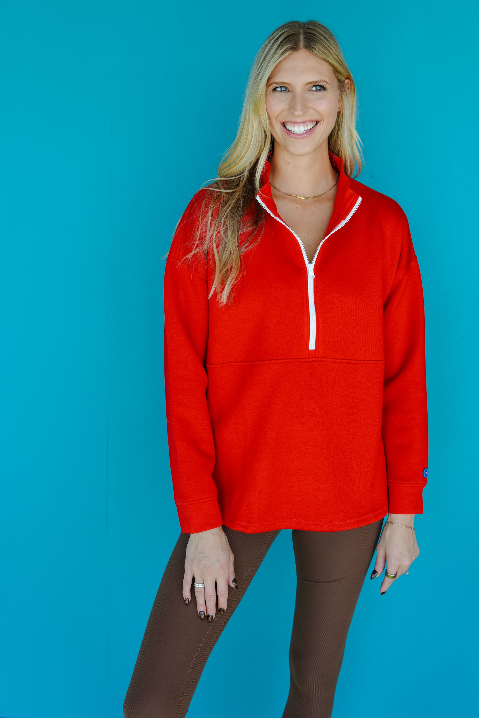 [Ellevate Basic] Adela 3.0 Pullover -True Red + White