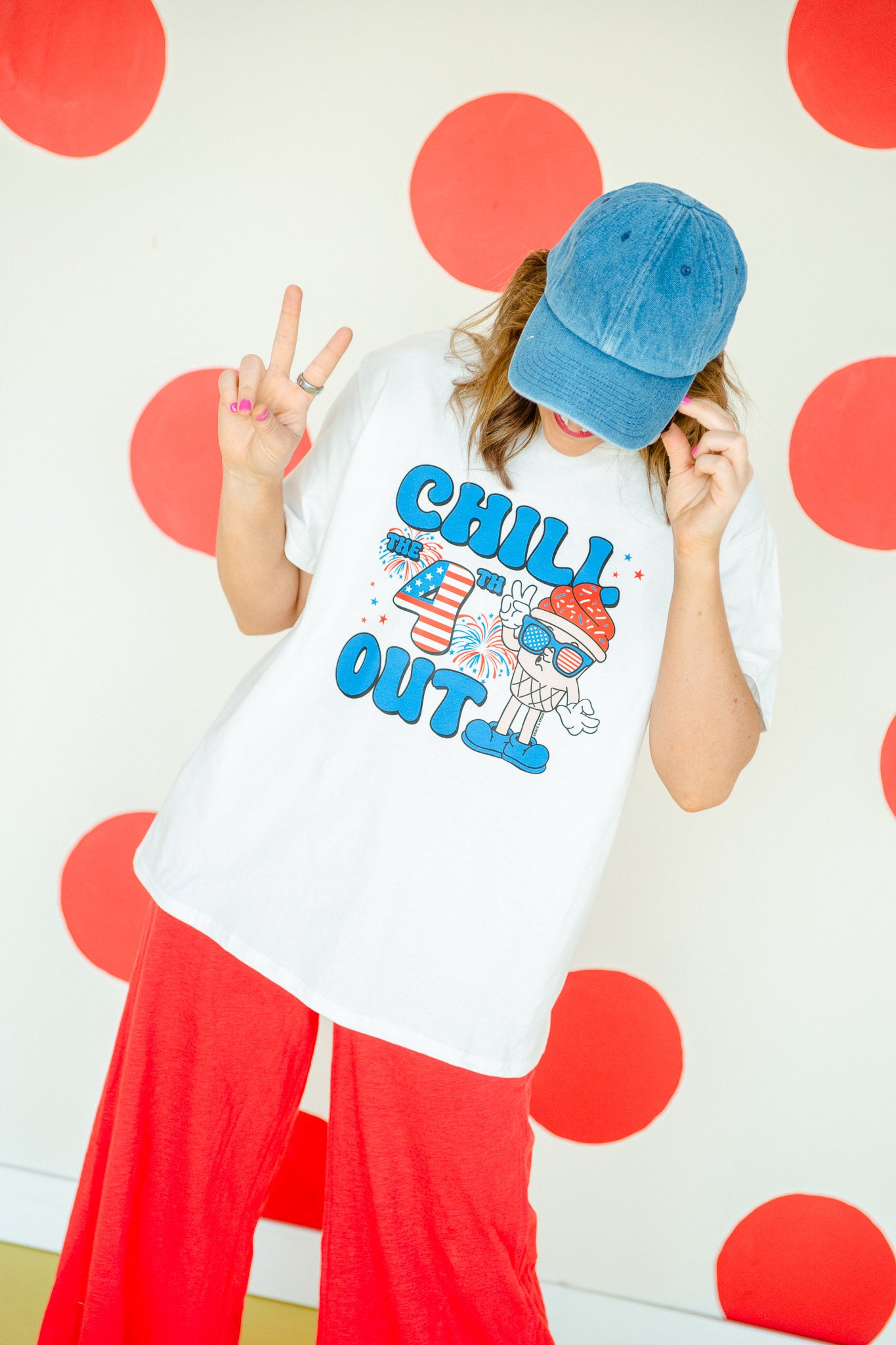 Chill Out Graphic Tee - Soft White/Ivory