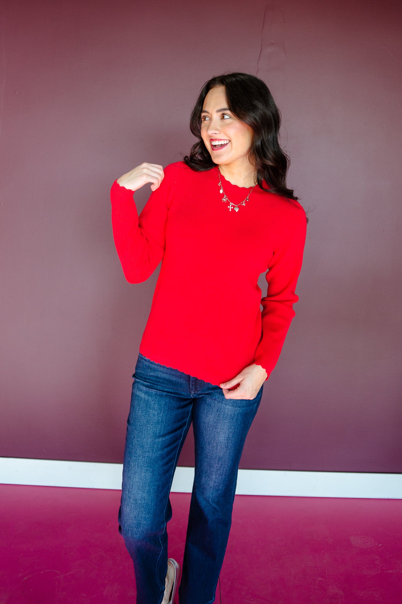 Debby Scalloped Sweater - Cool Red