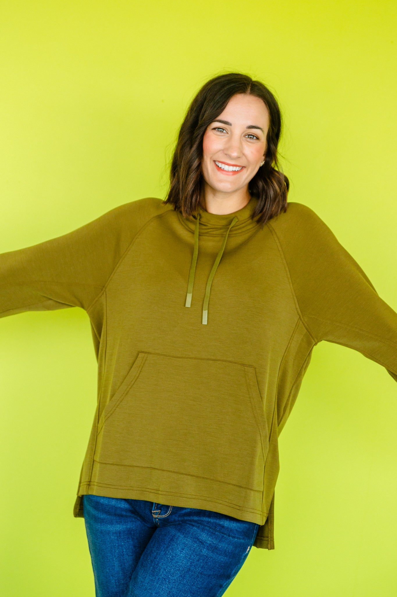 Janaya Lightweight Hoodie - Moss