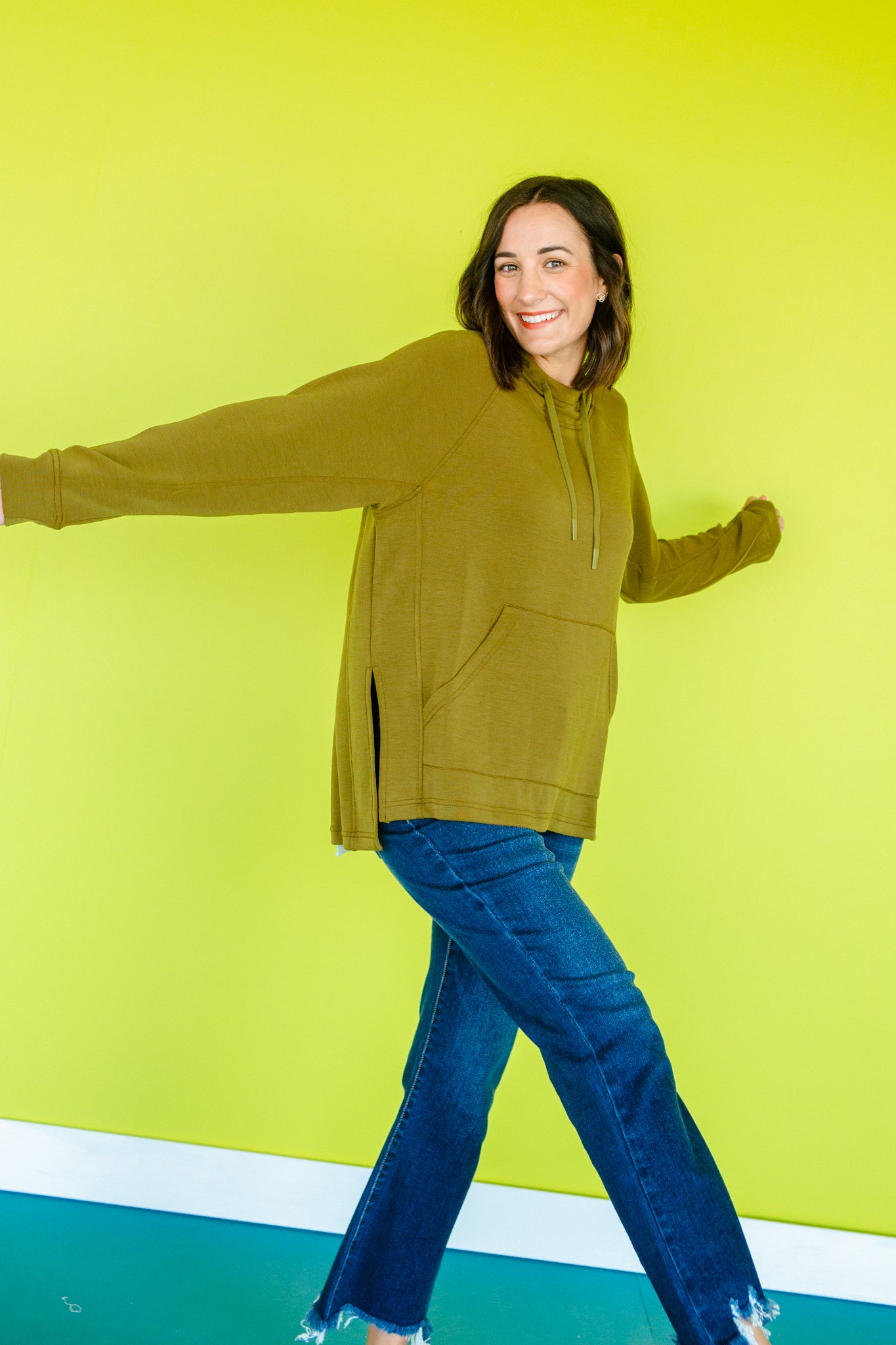 Janaya Lightweight Hoodie - Moss