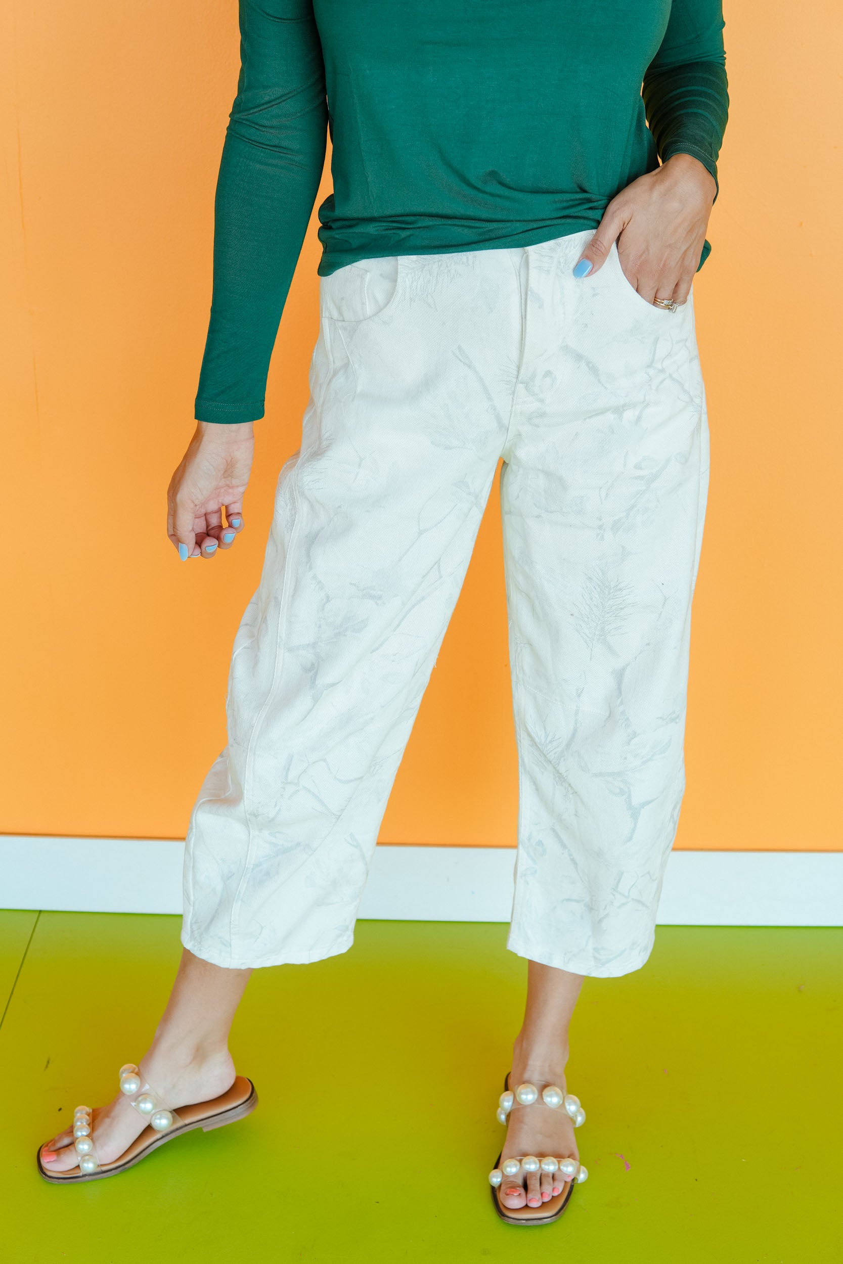 Paige Barrel Pants - Grey + Cream
