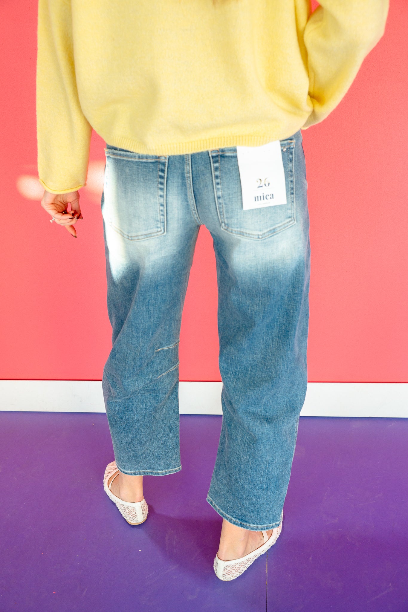 Janelle Barrel Jeans - Light Wash