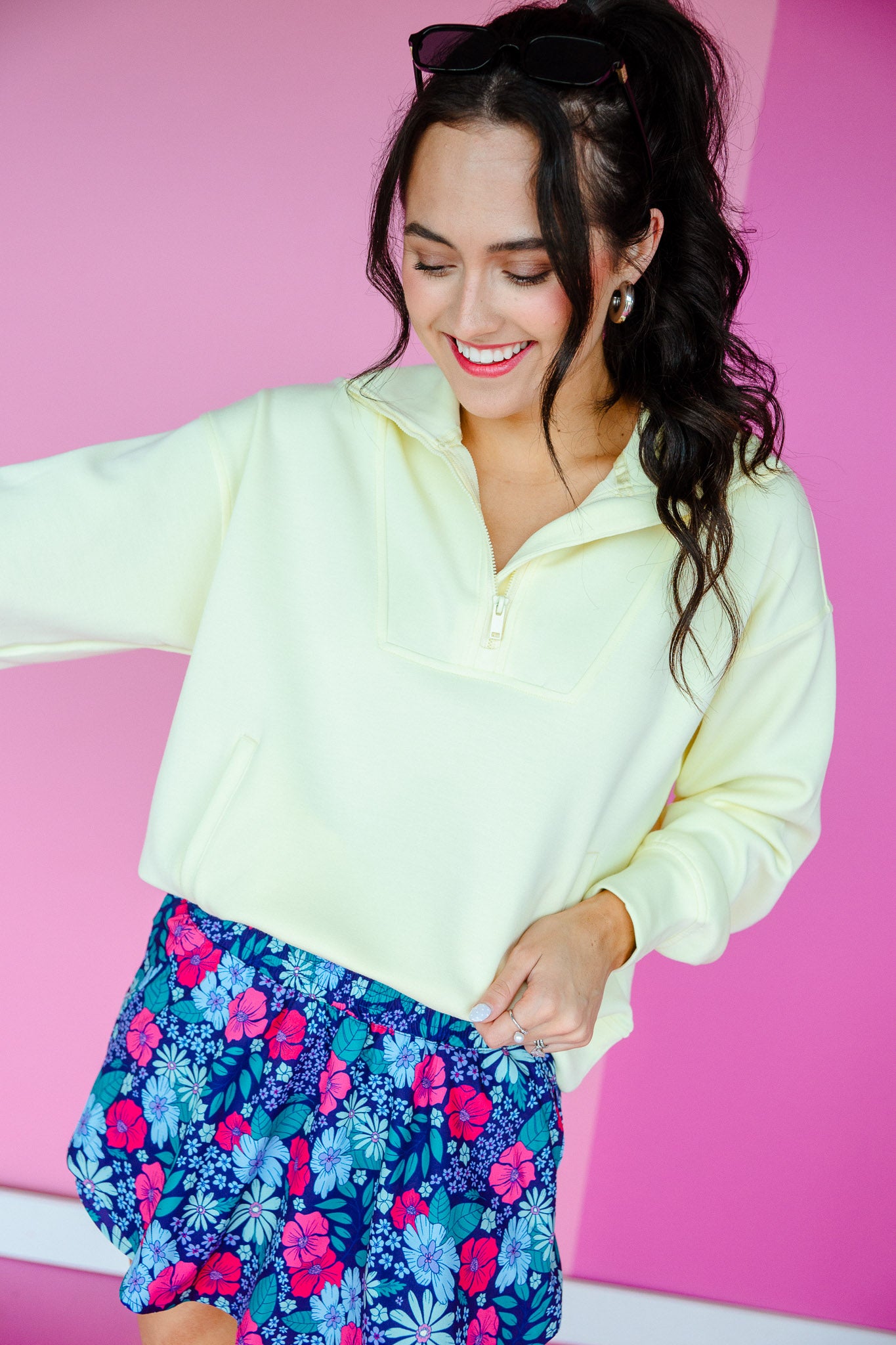 Tracie Mock Neck Pullover - Cool Yellow