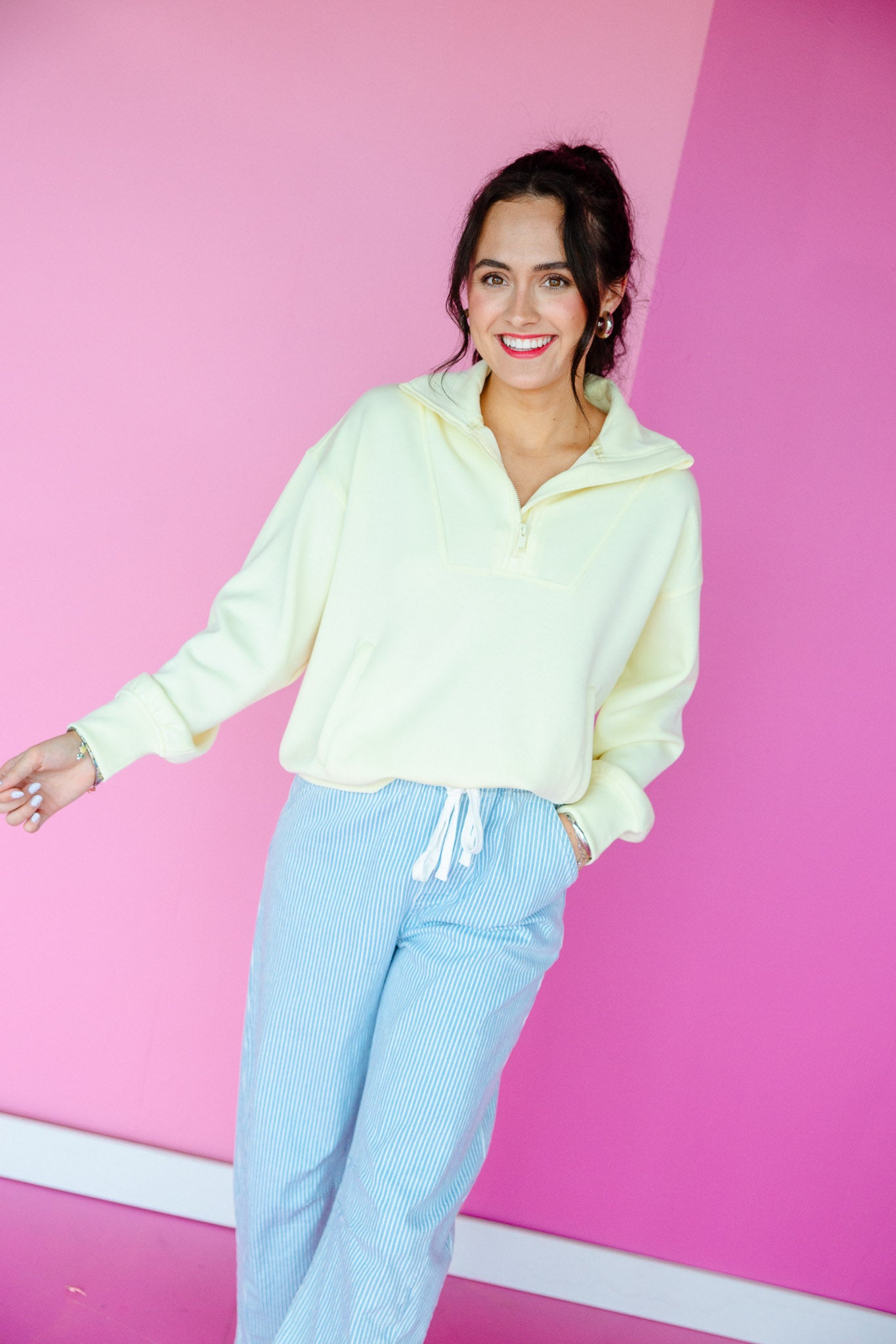 Tracie Mock Neck Pullover - Cool Yellow