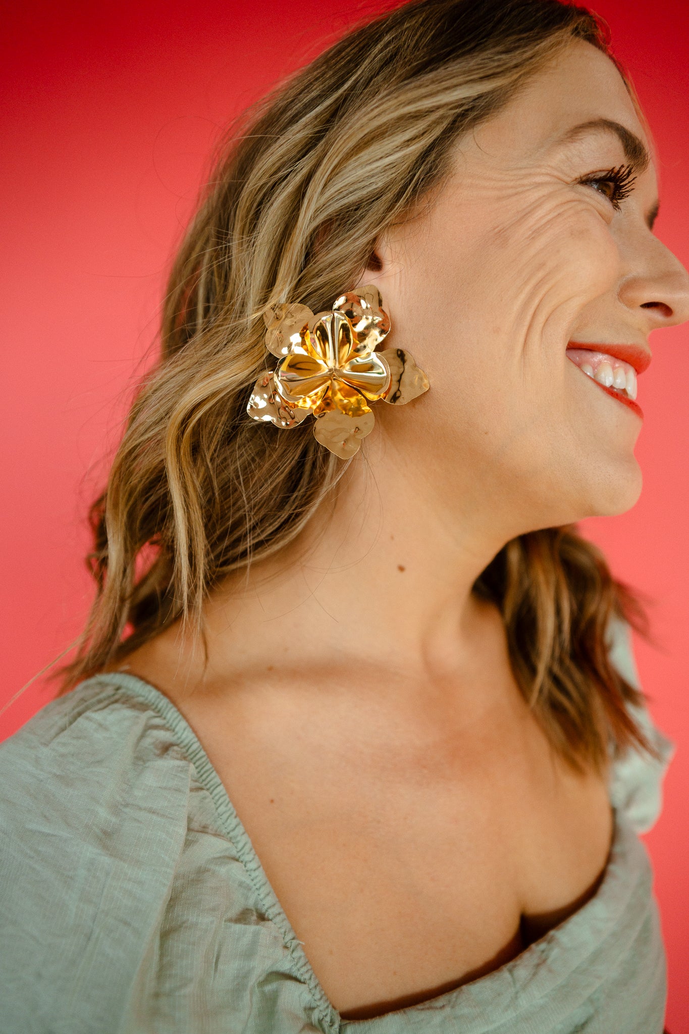 Maxine Floral Earrings - Gold