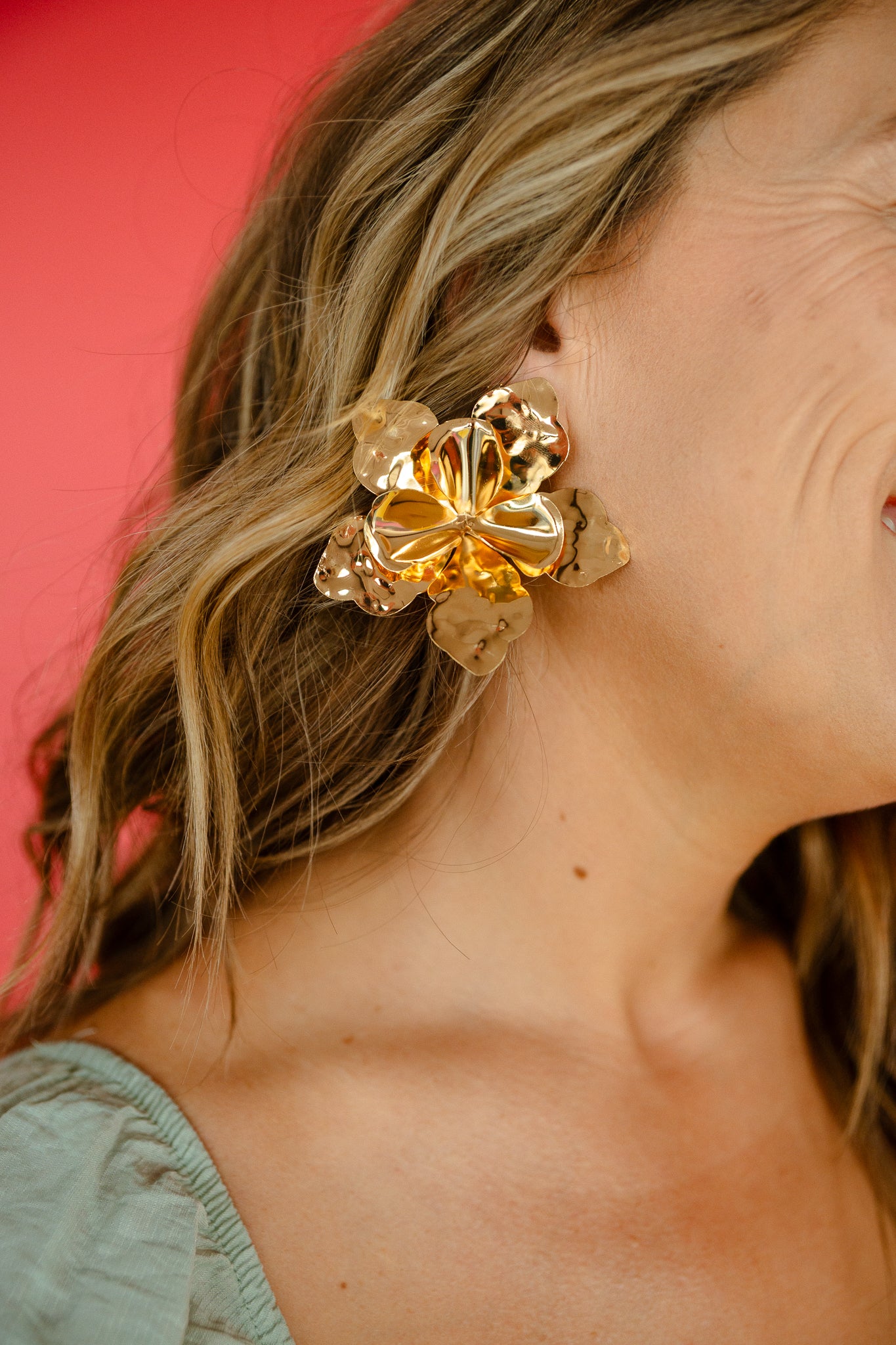 Maxine Floral Earrings - Gold