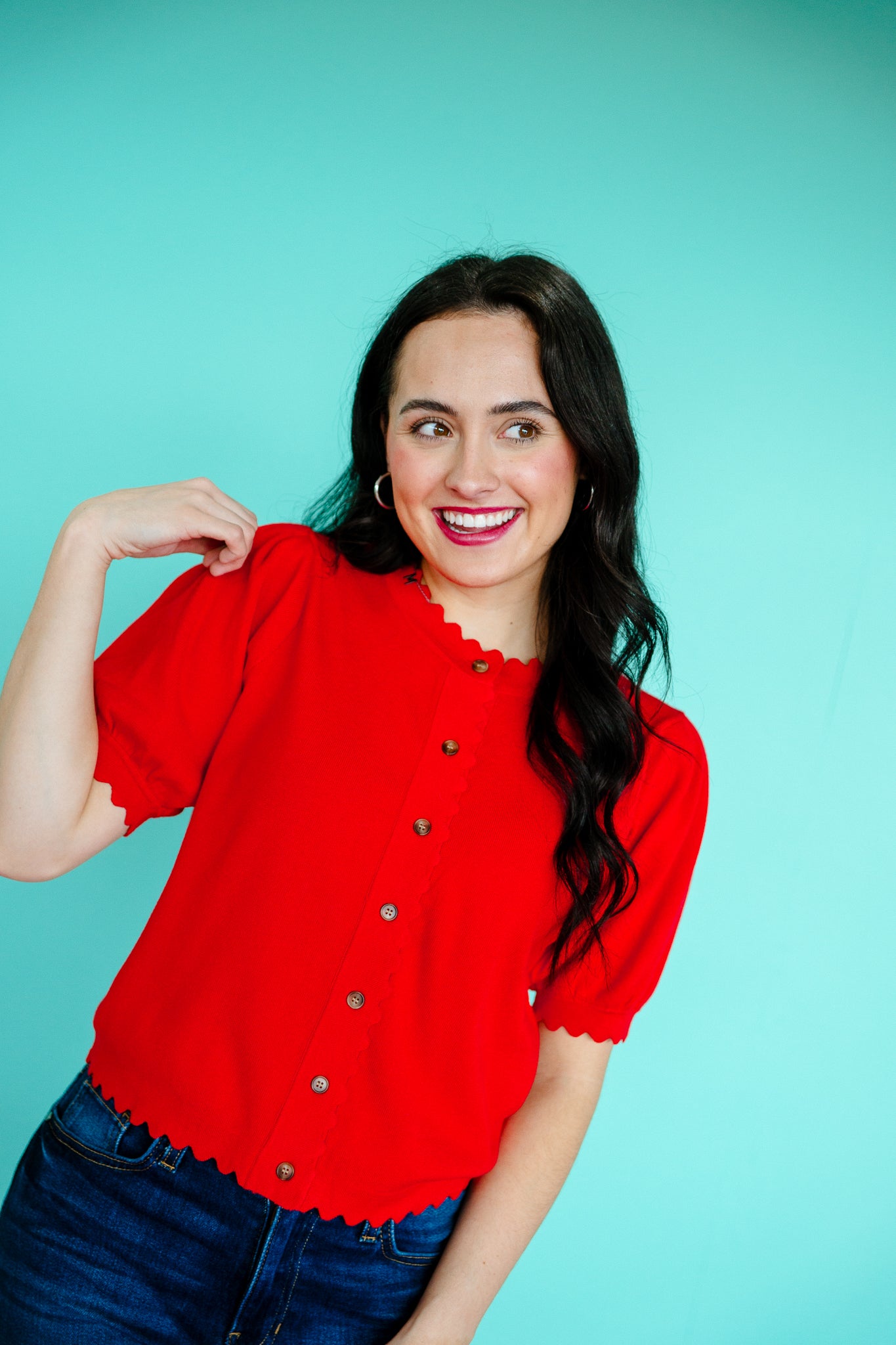 Julia Short Sleeve Scalloped Cardigan - True Red