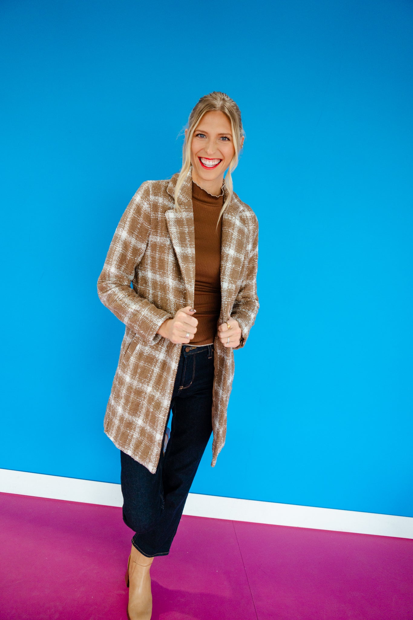 Colleen Plaid Coat - Warm Brown + Cream