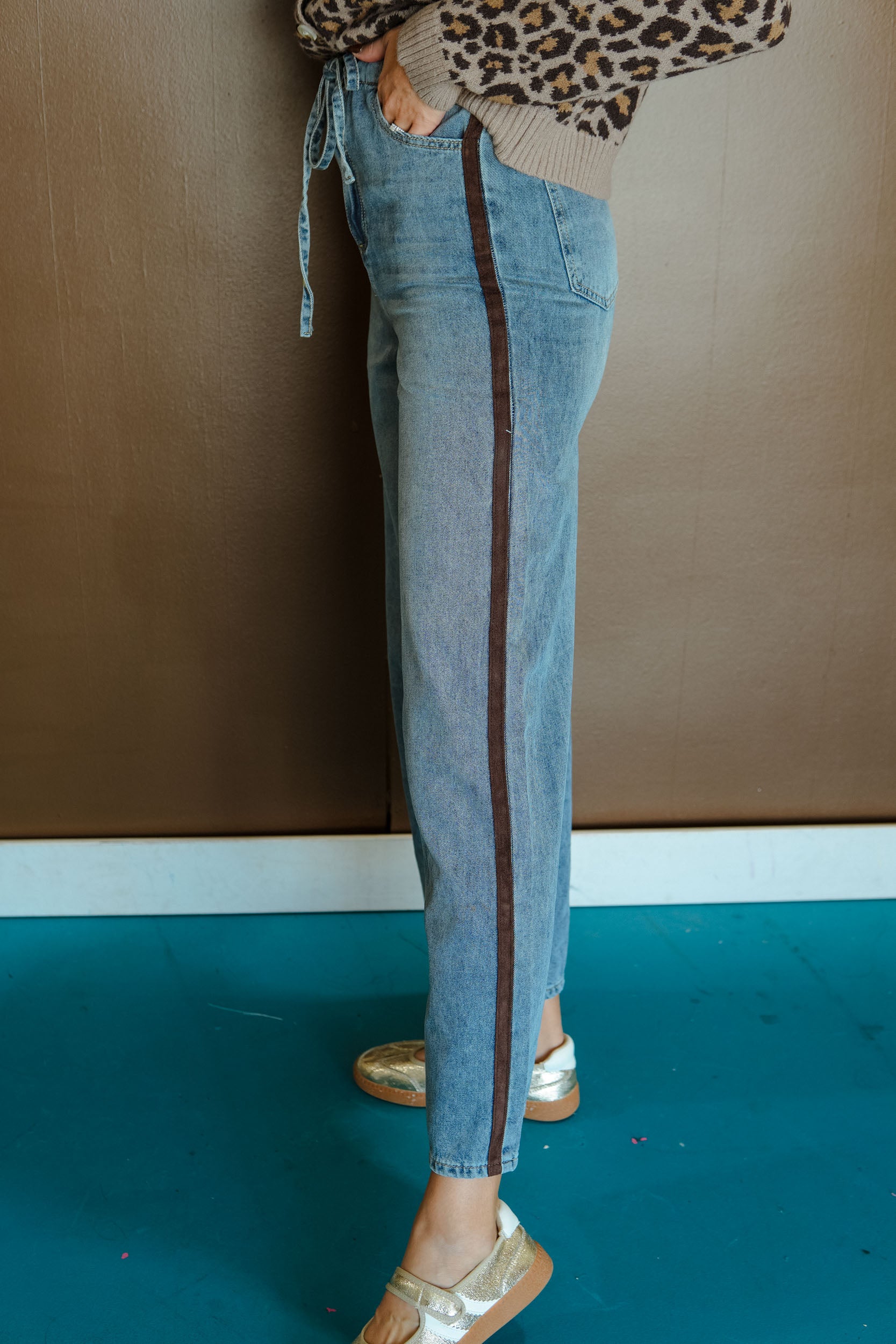 Cinnamon Stick Drawstring Jeans - Warm Muted Wash