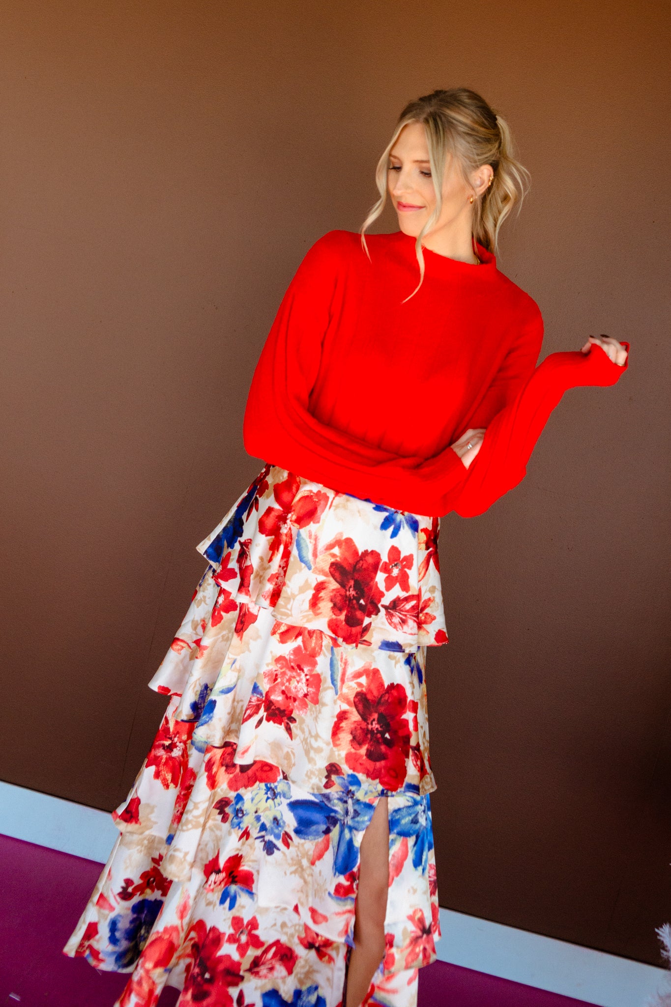 Shaylee Ribbed Mock Neck Sweater - True Red