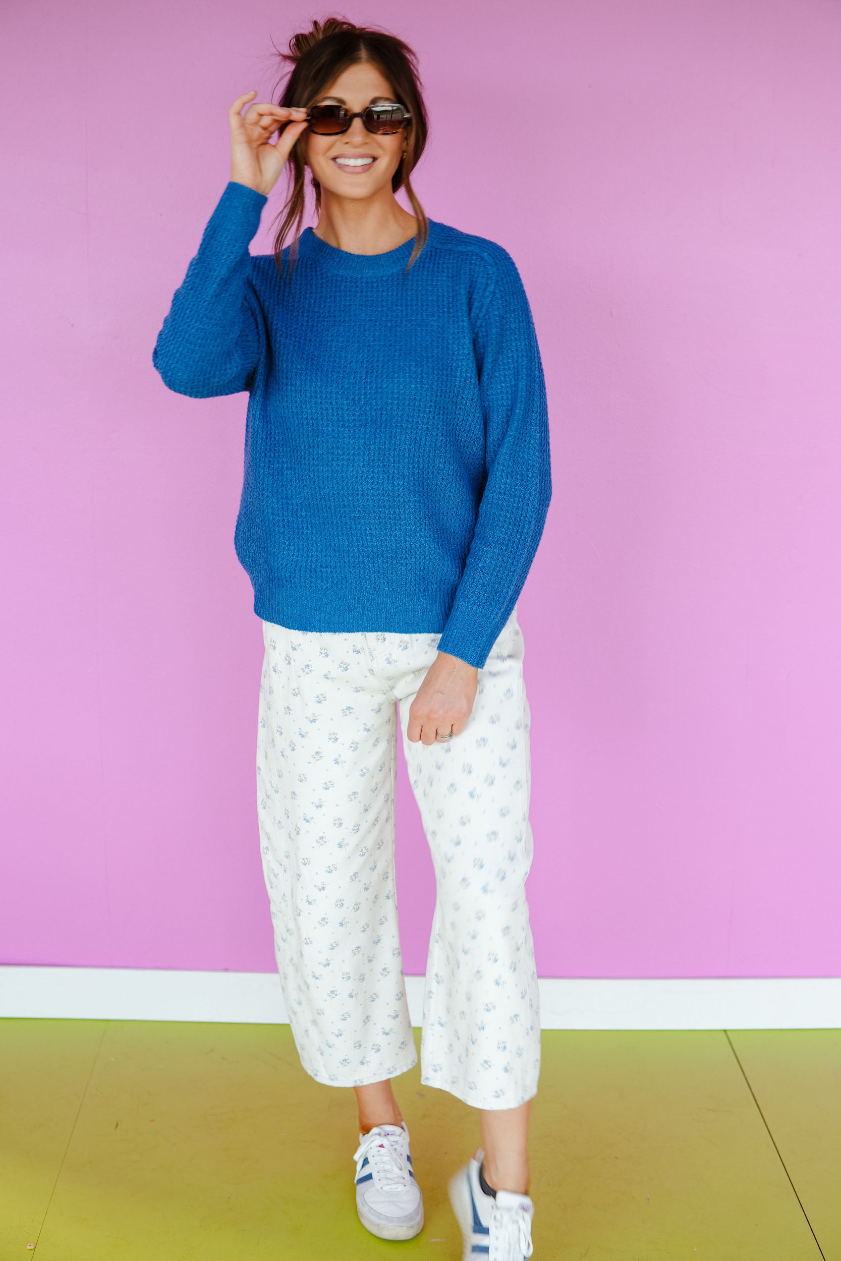 Neveah Printed Barrel Jeans - Soft White