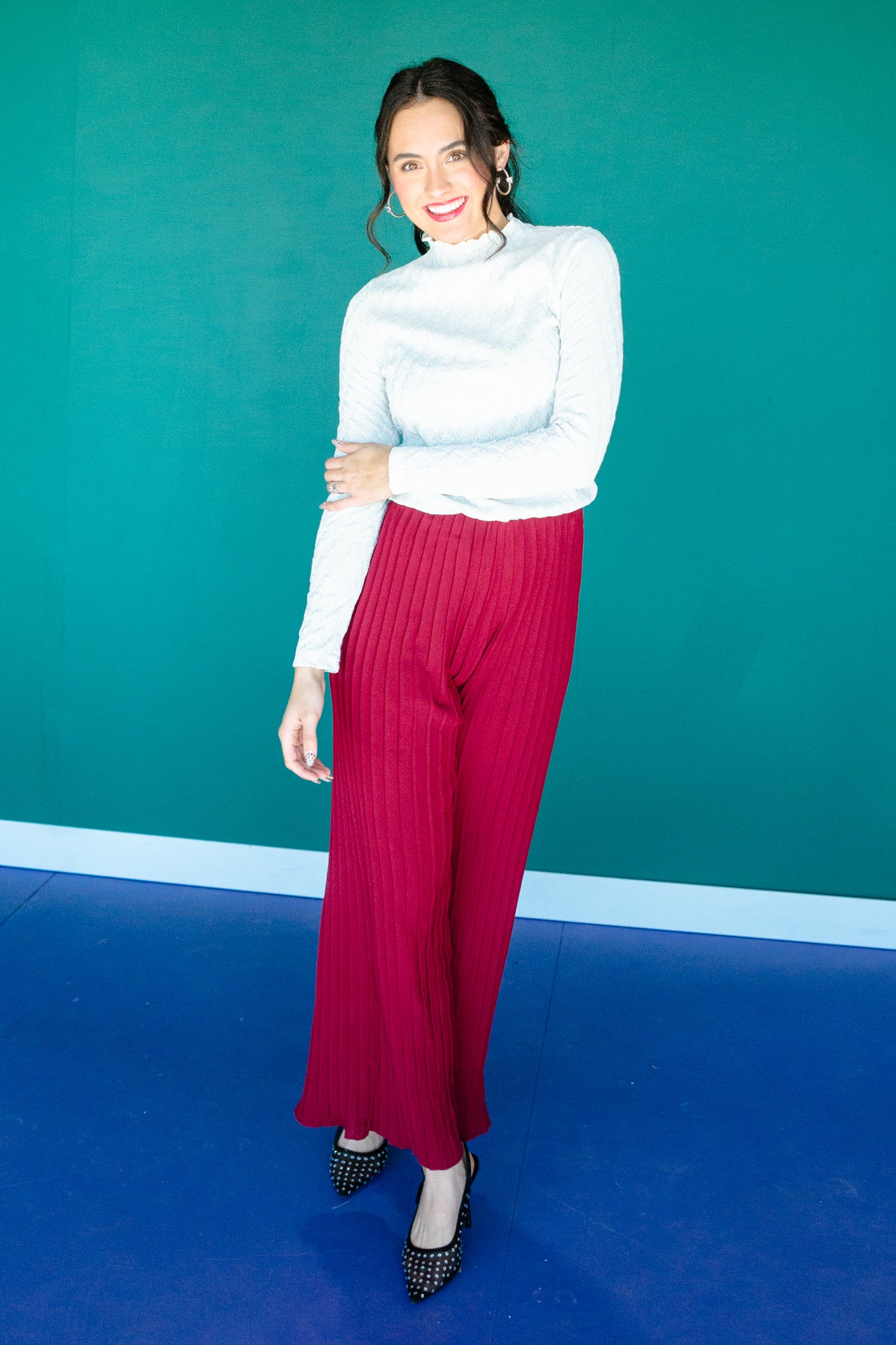 Zuri Pleated Top and Pants Set - Burgundy
