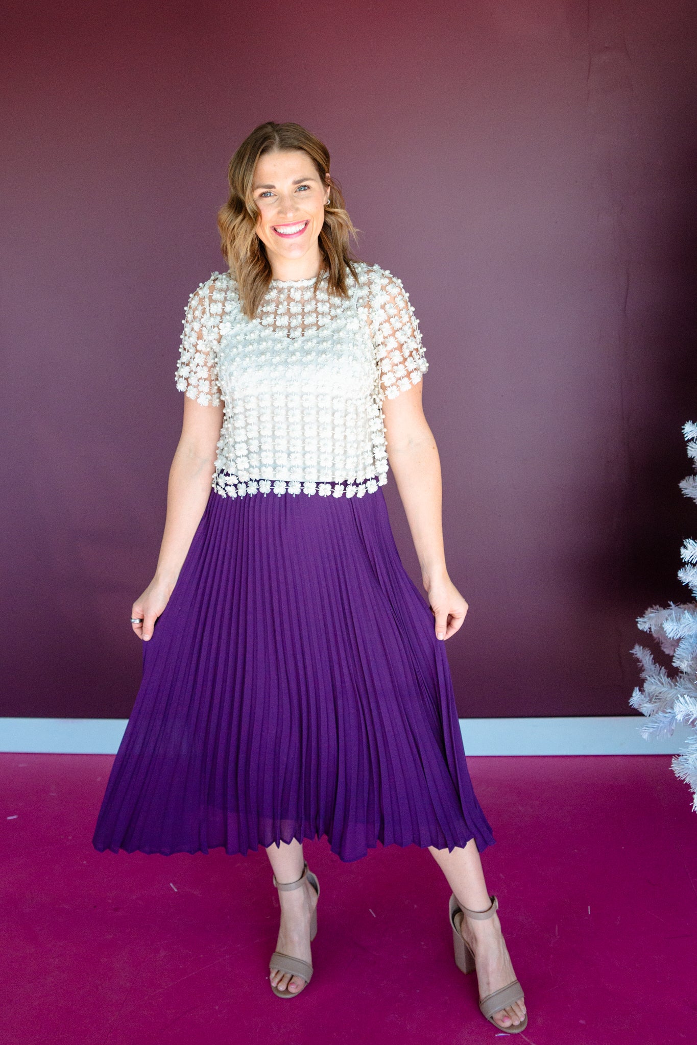 [Ellevate Basics] Felicity Luxe Pleated Skirt