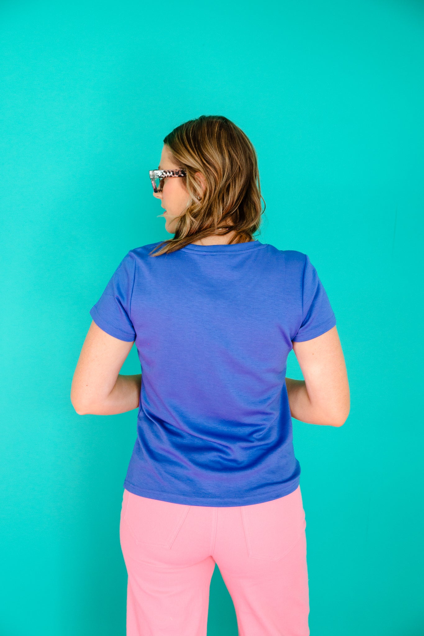 [Ellevate Basics]  The Essential Crewneck Breeze Tee