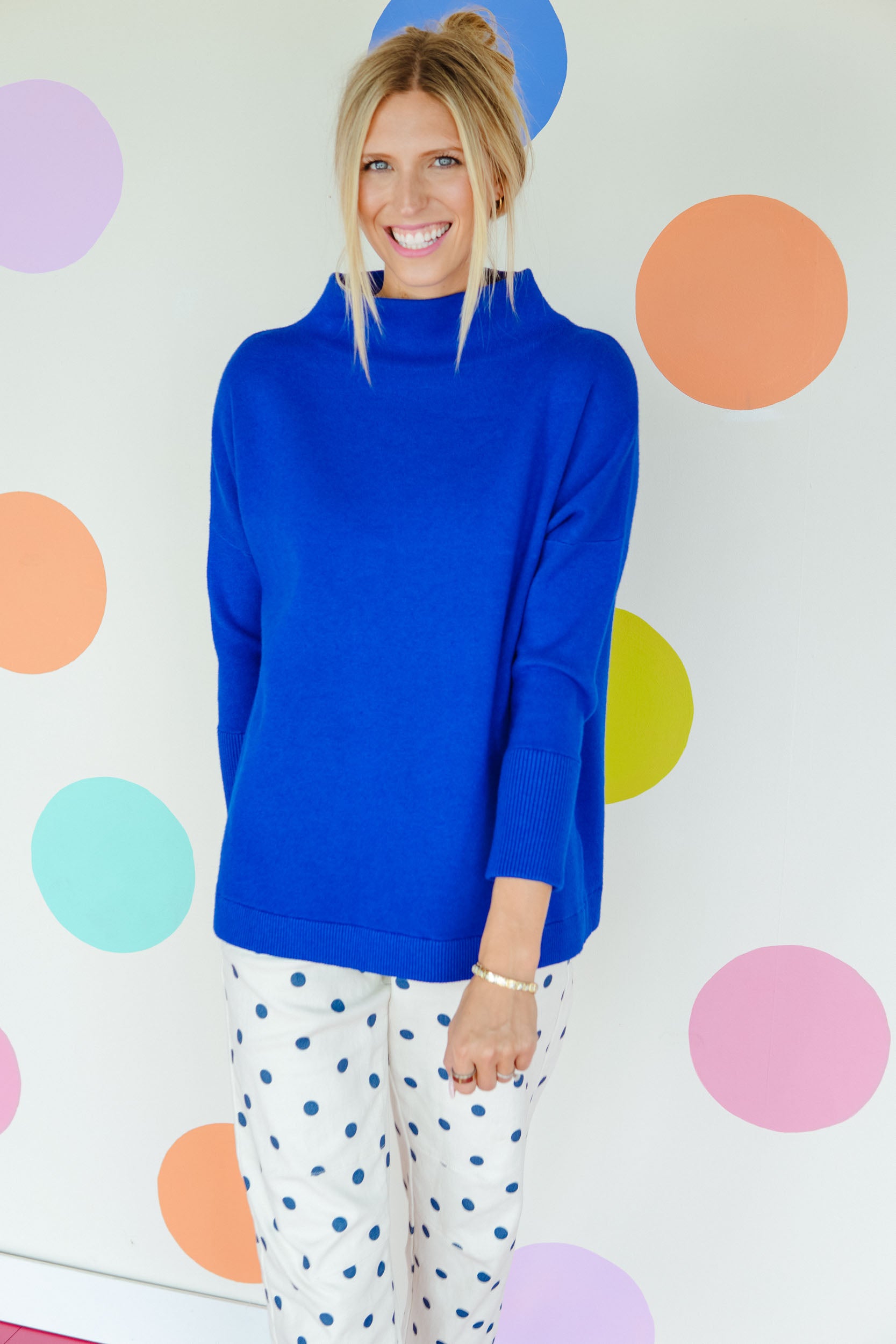 [Ellevate Basics] Serena Luxe Loft Neck Sweater