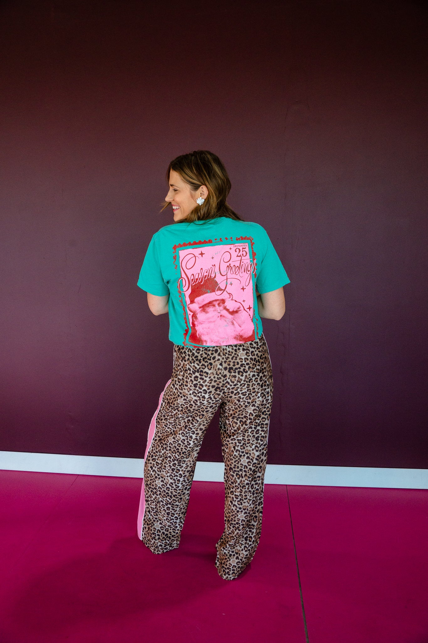 Dear Santa Stamp Graphic Tee - Jade + Rose