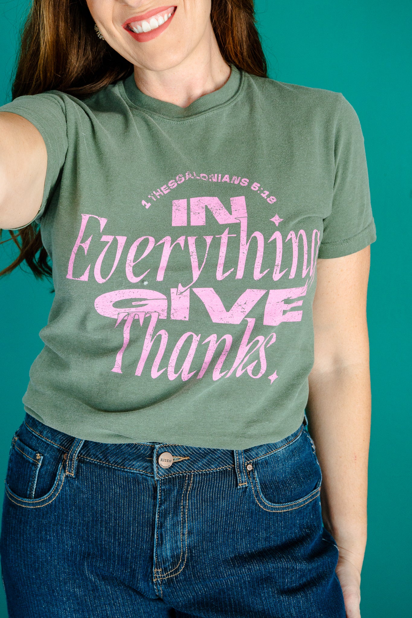 In Everything Give Thanks Graphic Tee - Olive