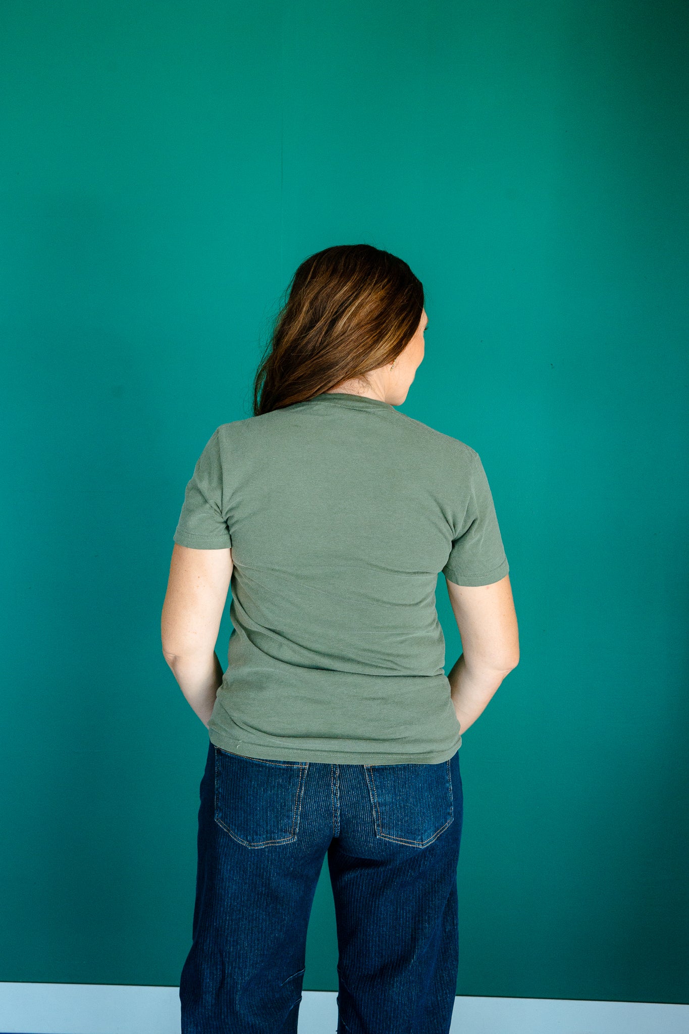 In Everything Give Thanks Graphic Tee - Olive