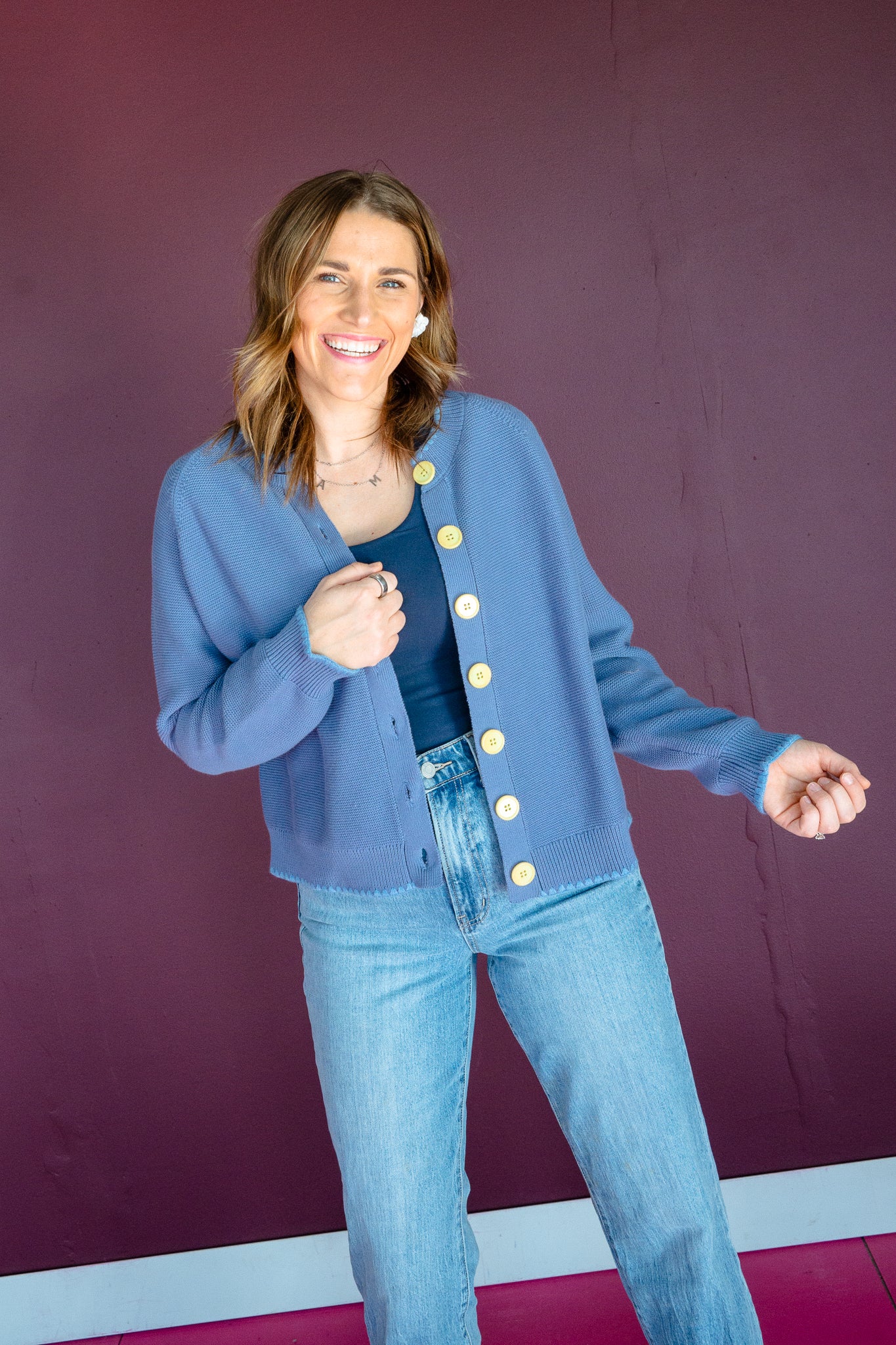 [Ellevate Basics] Joan Button Front Cardigan