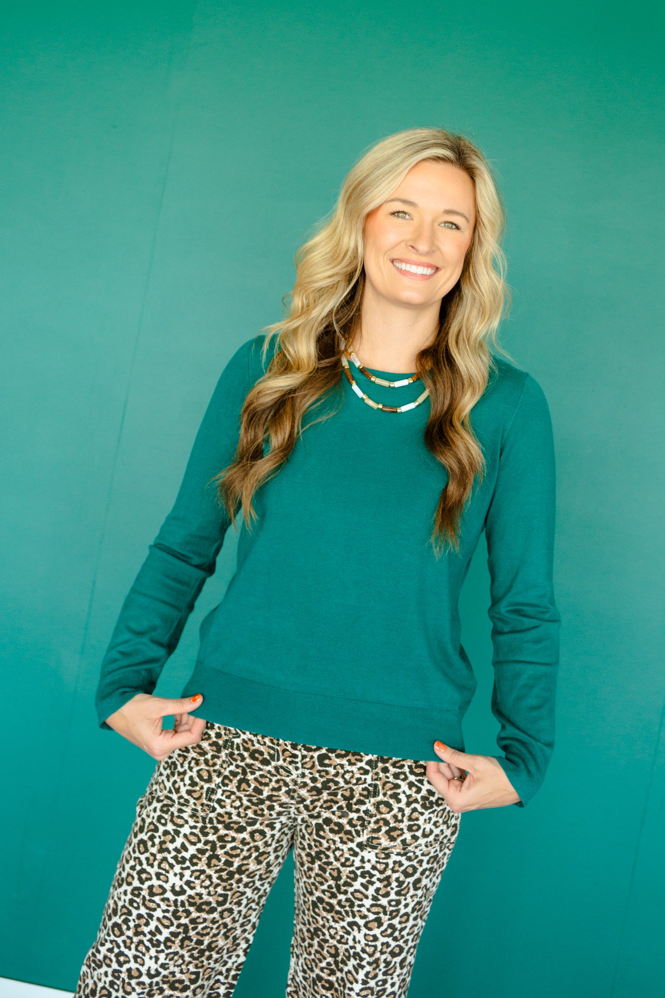 [Ellevate Basics] Lydia Luxe Crew Neck Sweater