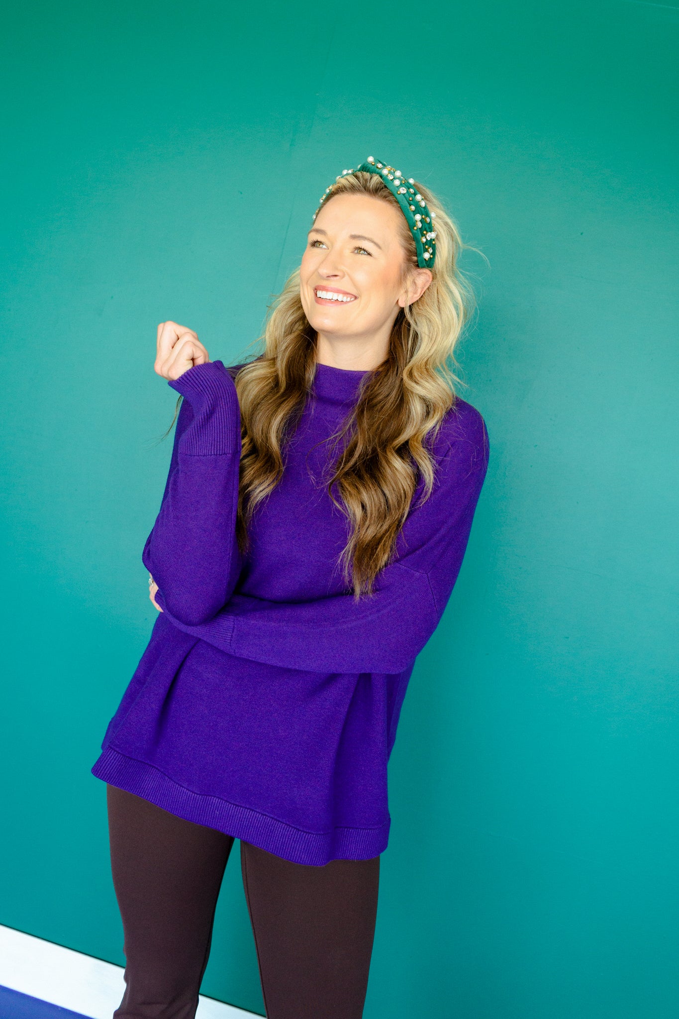 [Ellevate Basics] Serena Luxe Loft Neck Sweater