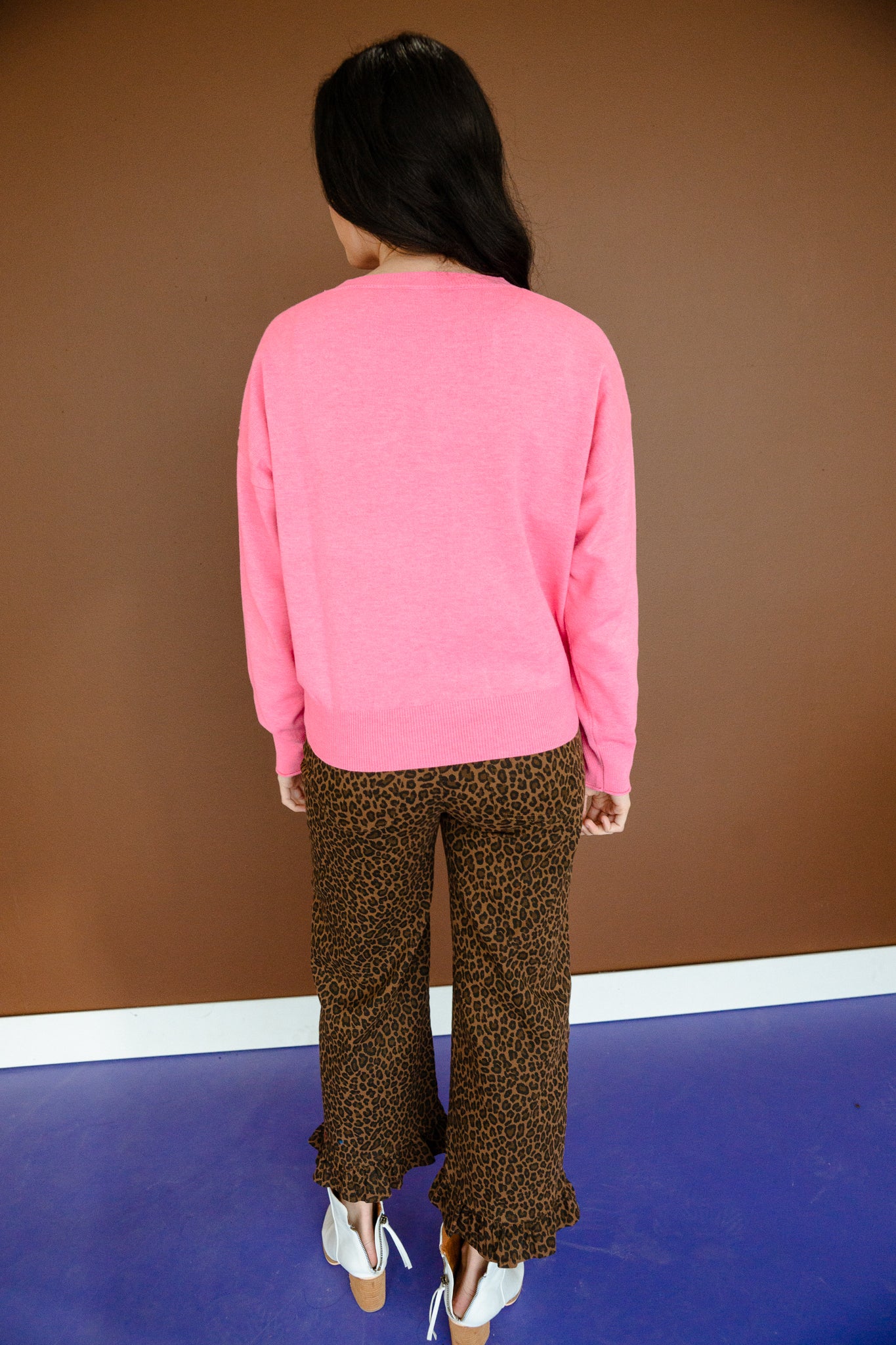 Hollie Graphic Crewneck Sweater - Spring Pink