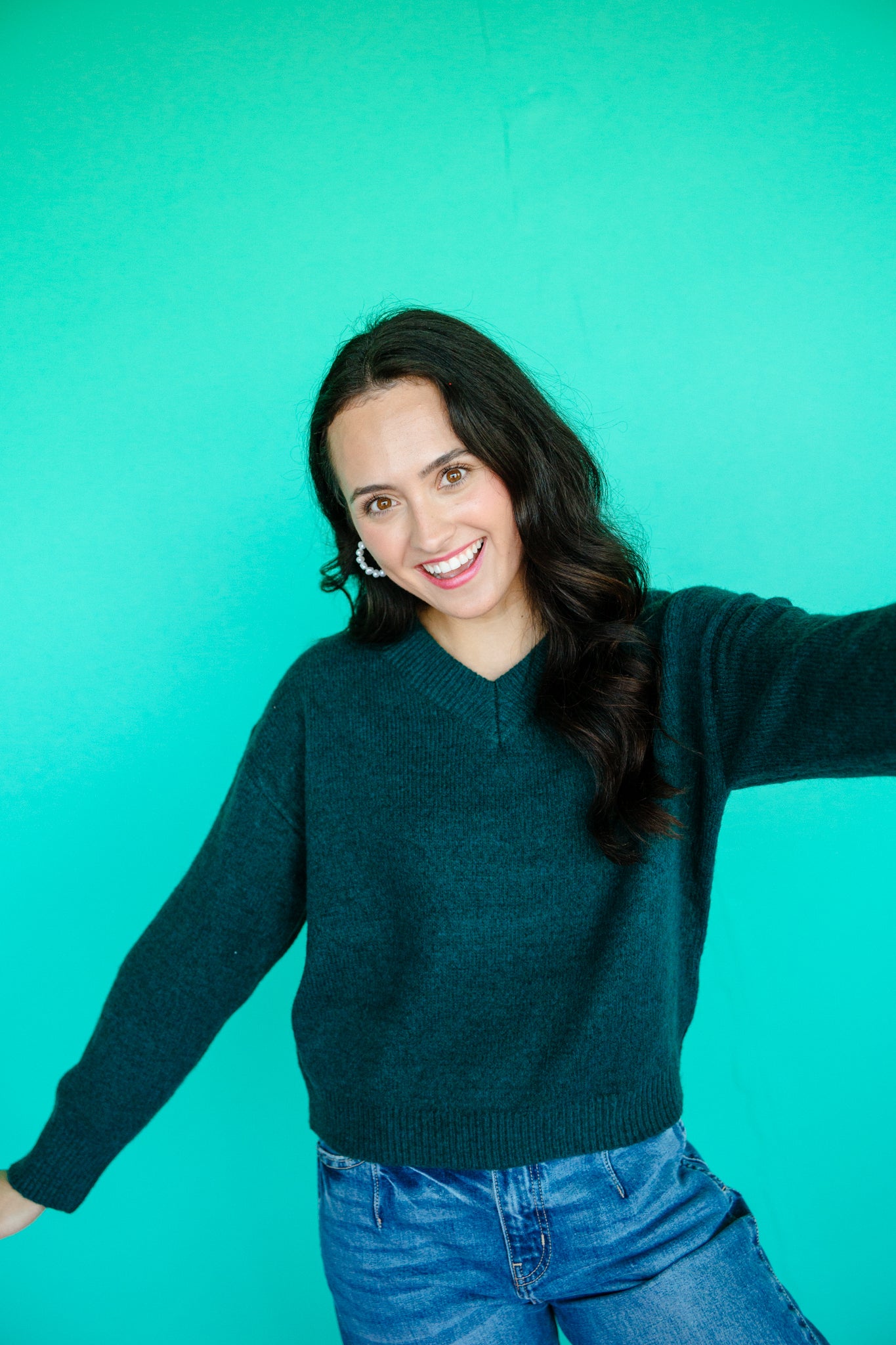 Ashleigh Brushed V-Neck Sweater - Pine Green