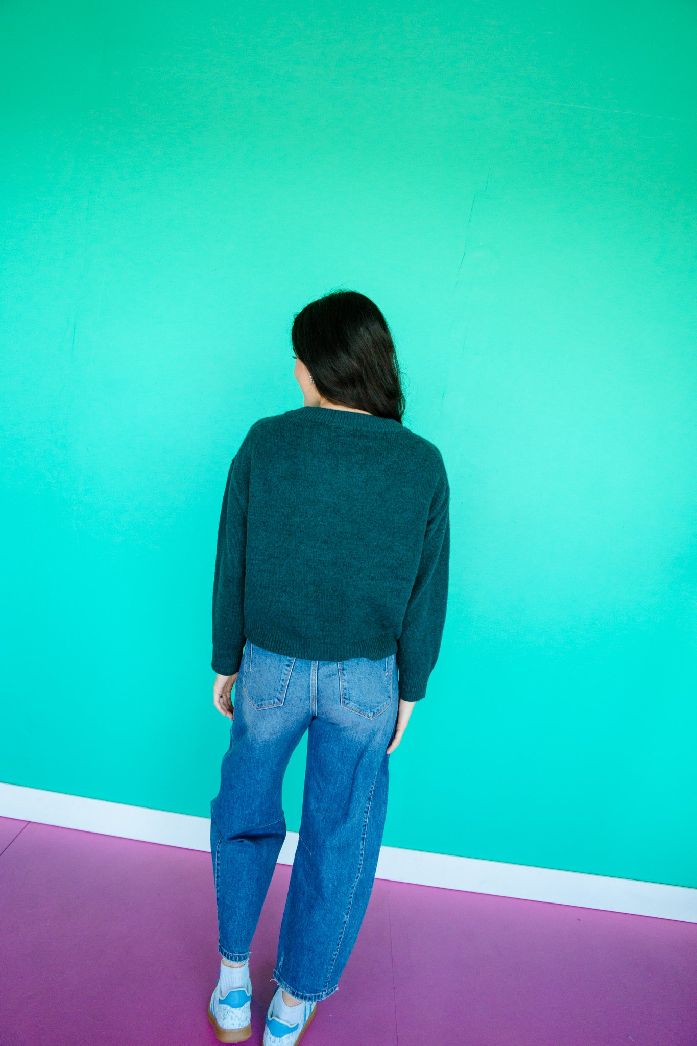 Ashleigh Brushed V-Neck Sweater - Pine Green