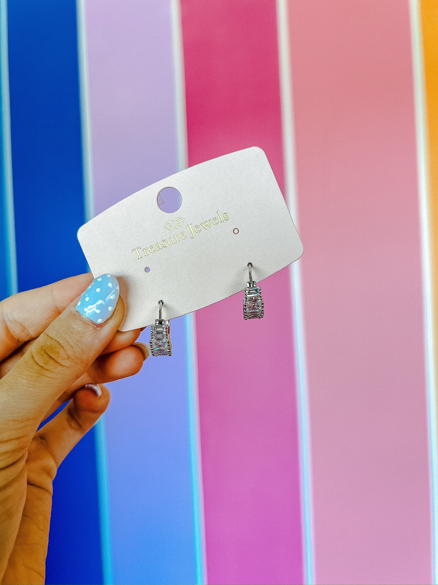 [Treasure Jewels] Sugar Spark Huggie Earrings - Silver
