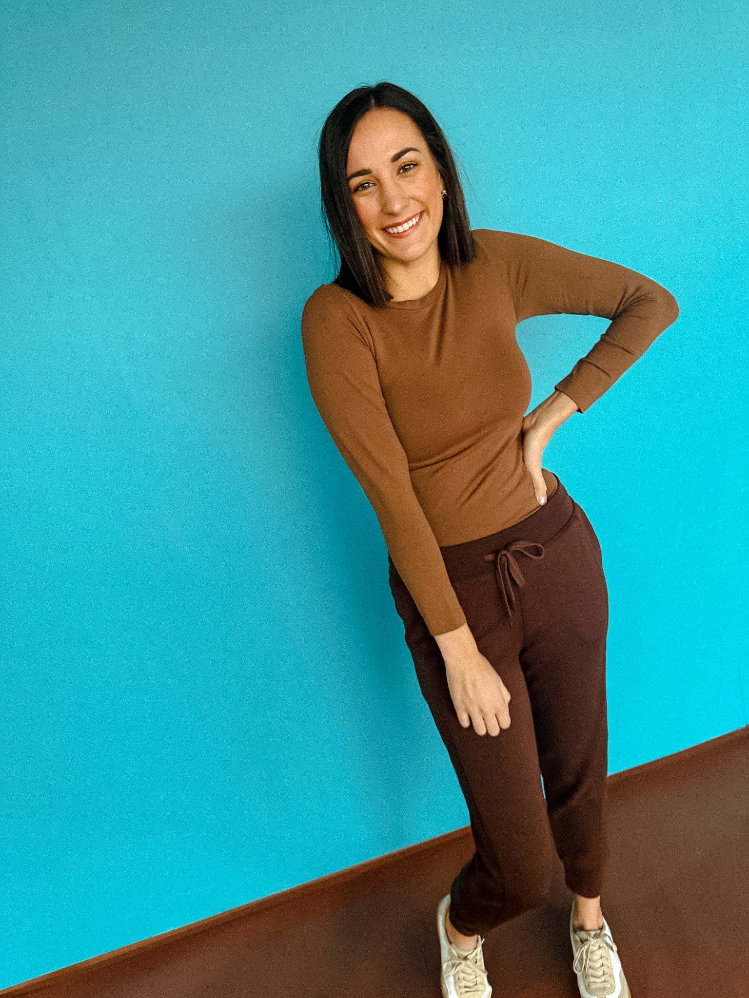 Andie Seamless Long Sleeve Tee - Coffee