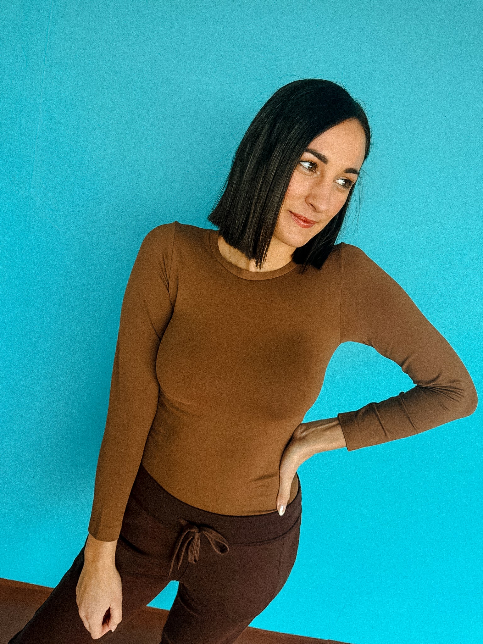 Andie Seamless Long Sleeve Tee - Coffee