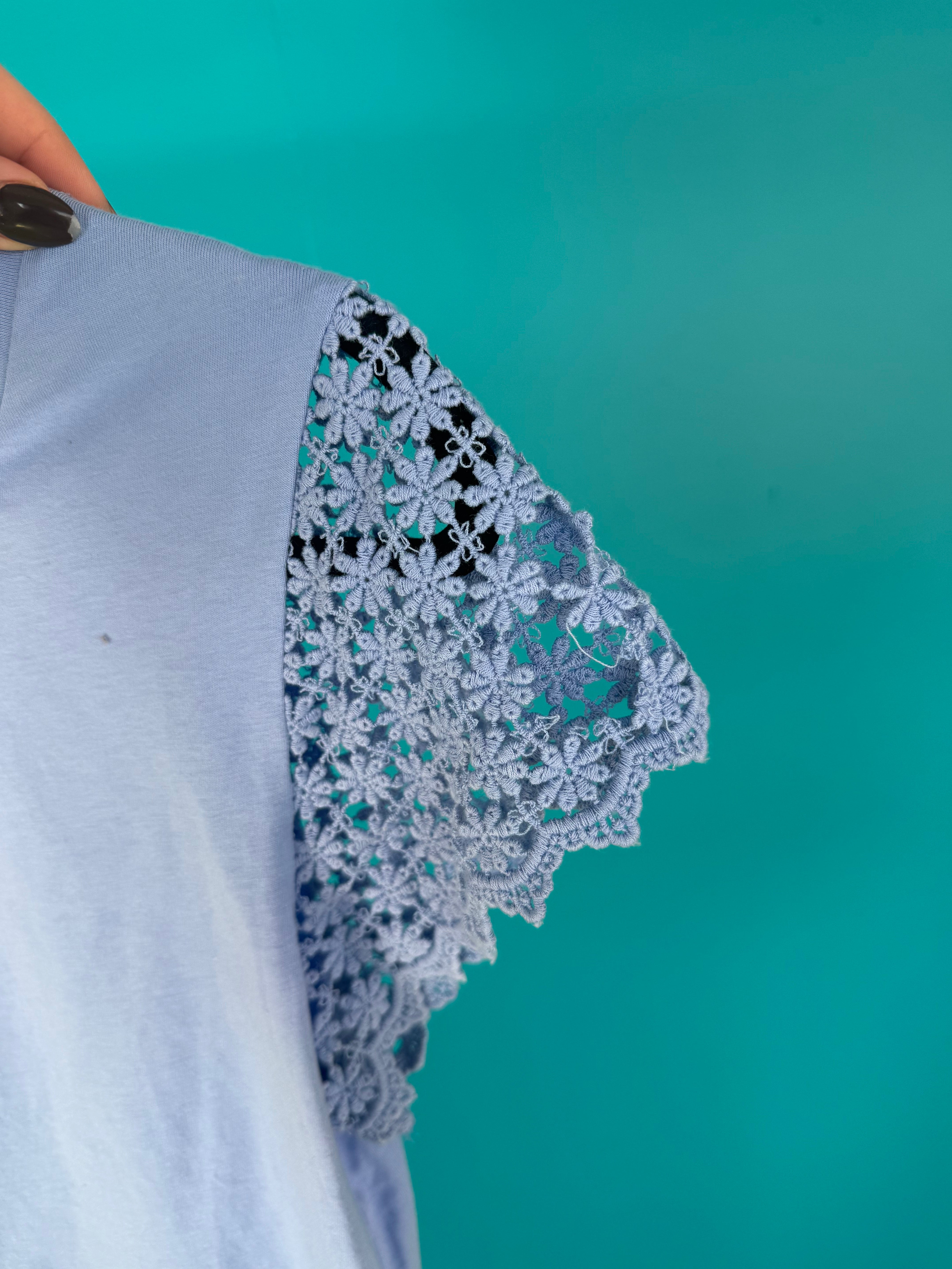 [Defect Sale] Kiersten Scalloped Lace Tee - Hyacinth- SMALL