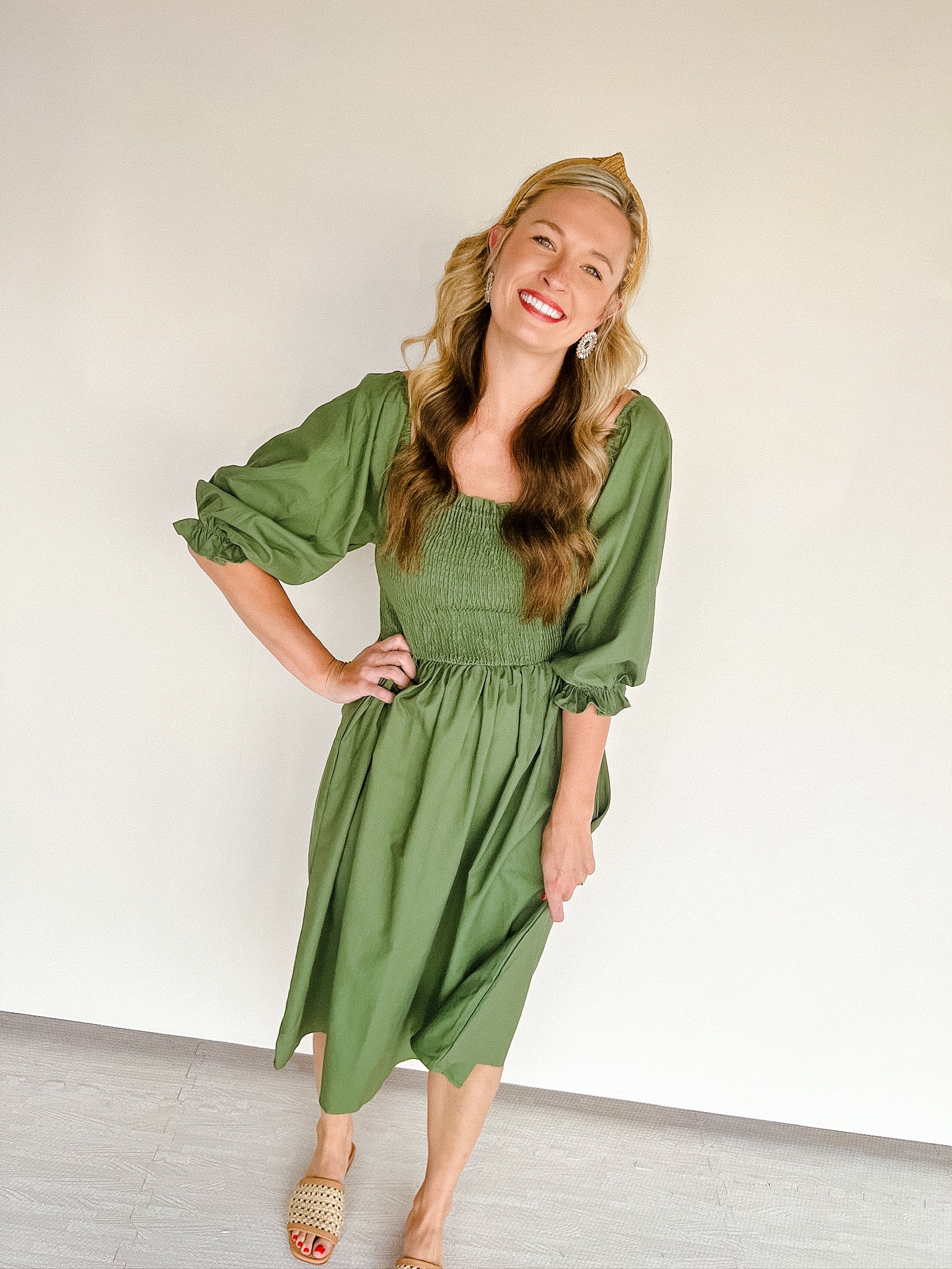 Trixie Puff Sleeve Midi Dress - Olive