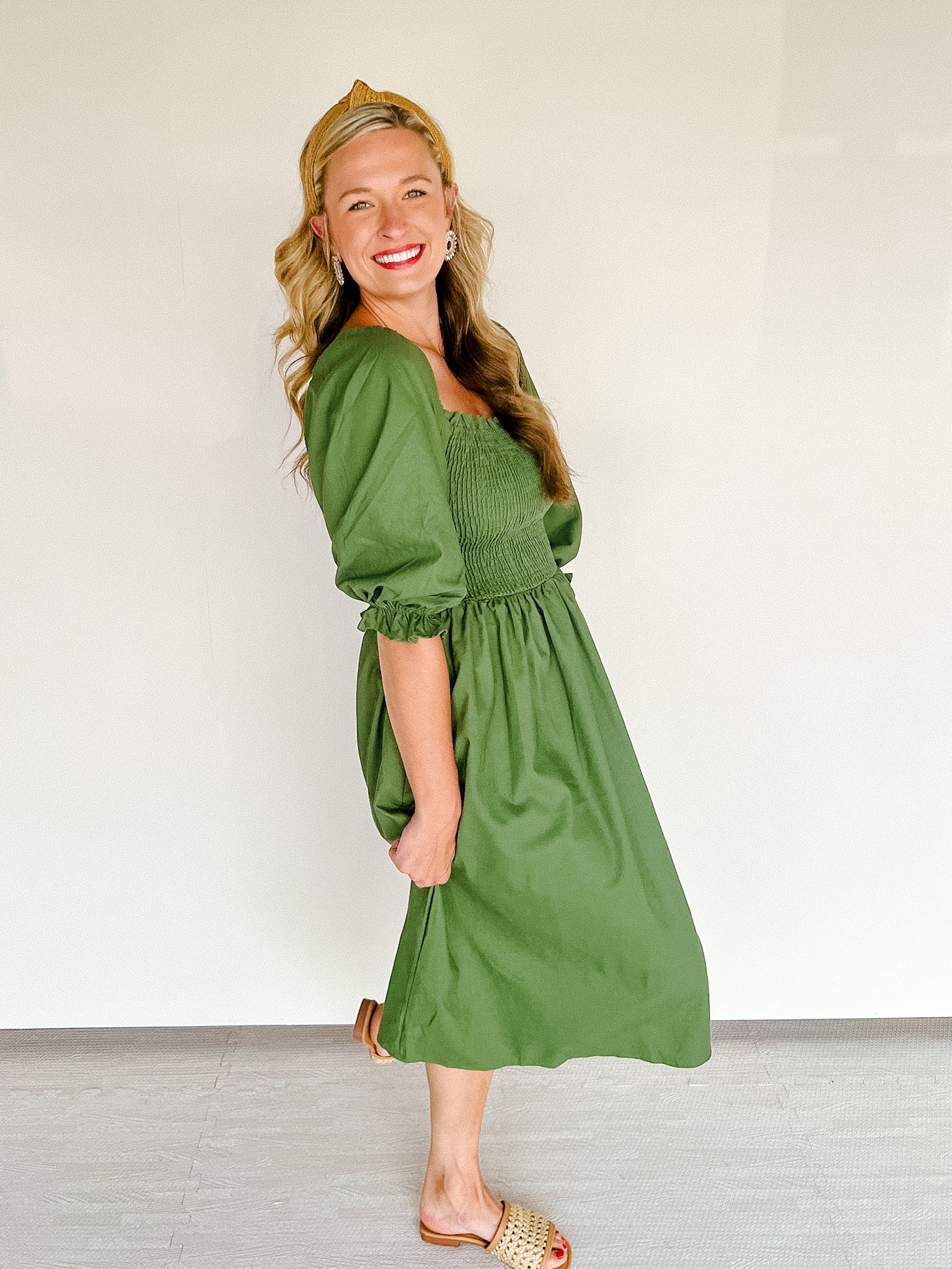 Trixie Puff Sleeve Midi Dress - Olive