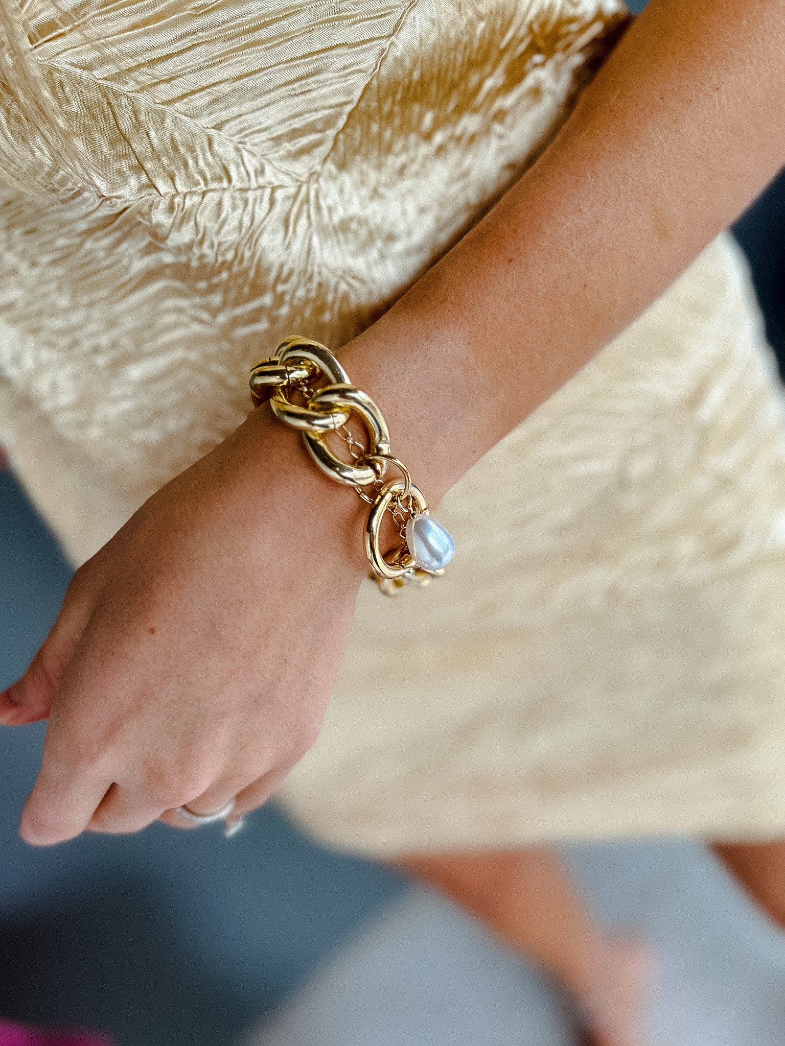 Gloria Chain Bracelet - Gold + Pearl
