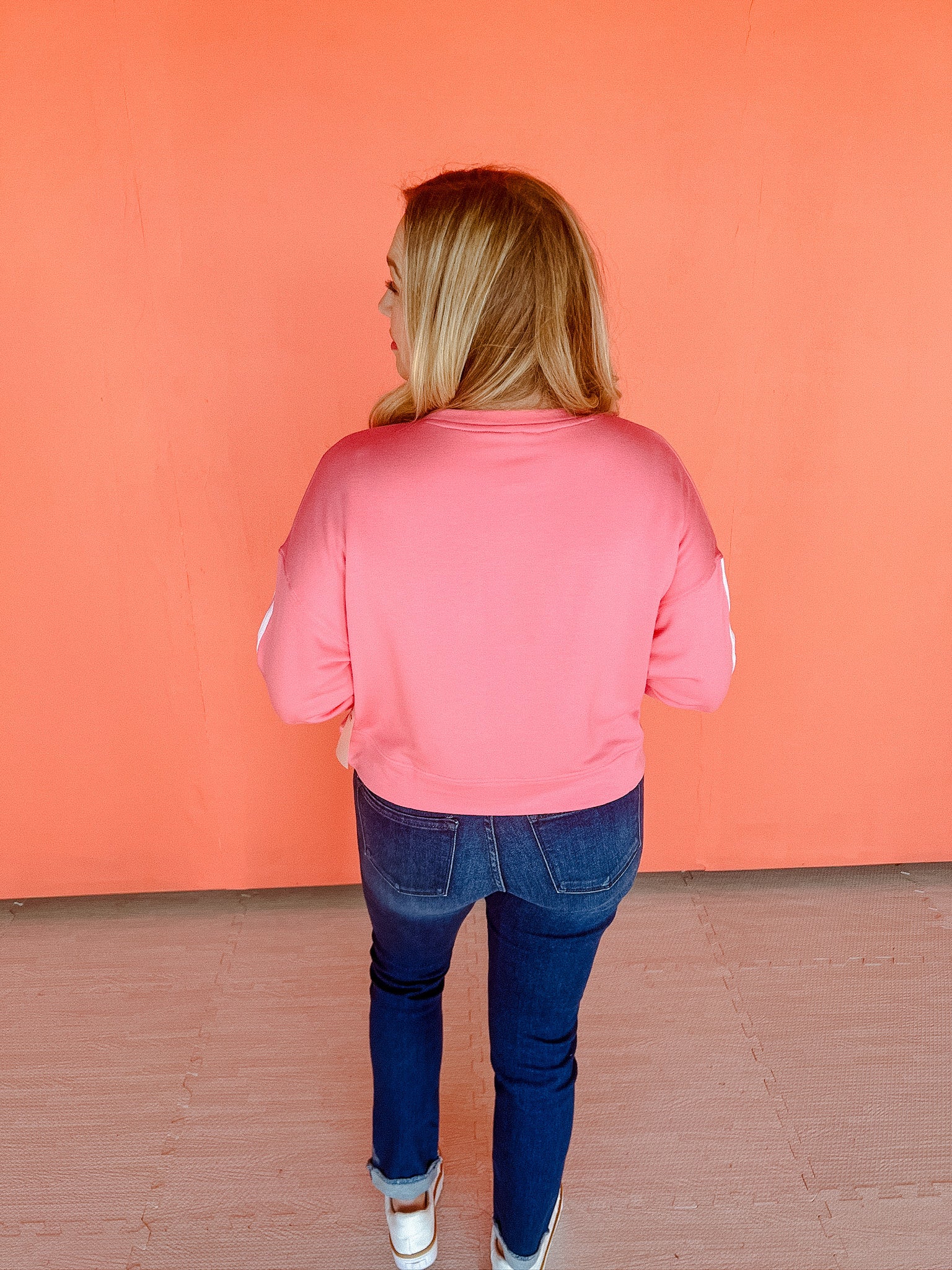 Wesley Cropped Sweatshirt - Flamingo Pink