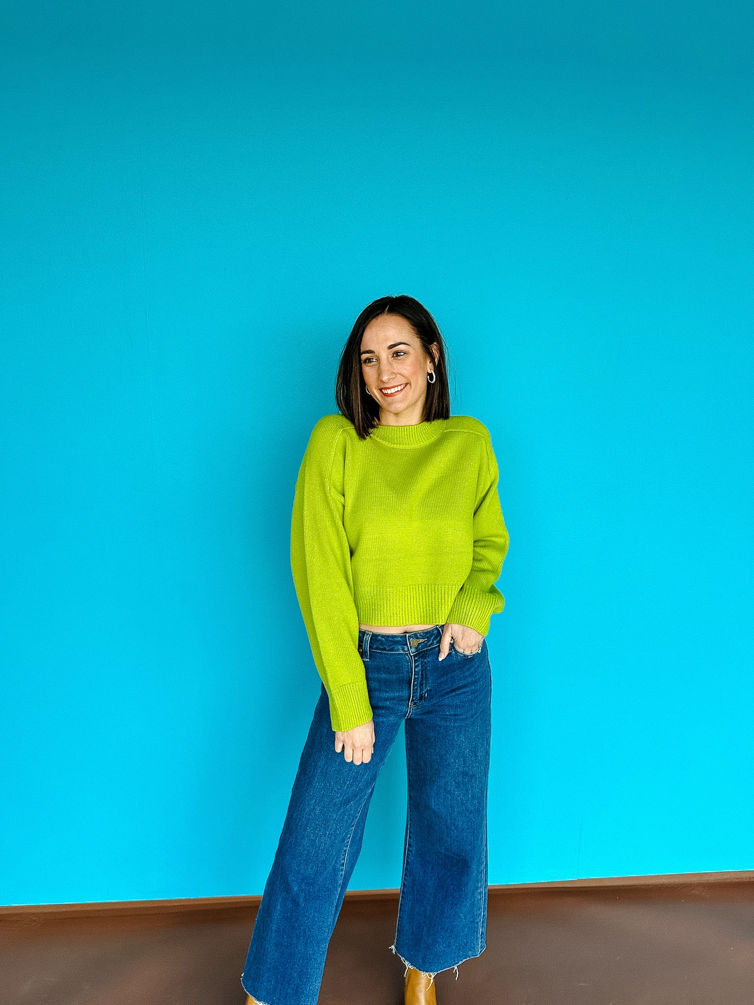 Hallie Cropped Sweater - Lime