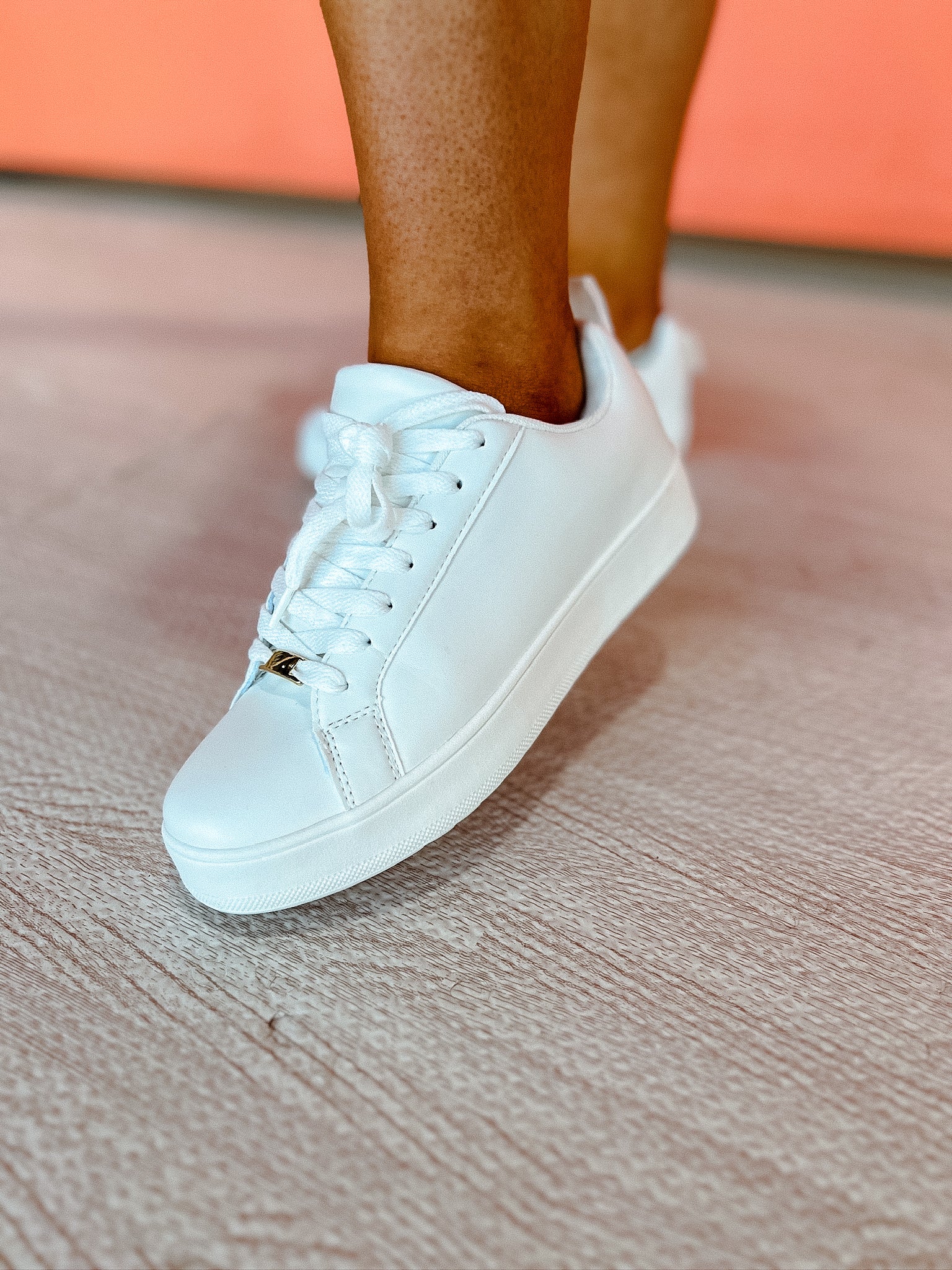 Minka Sneakers - Soft White