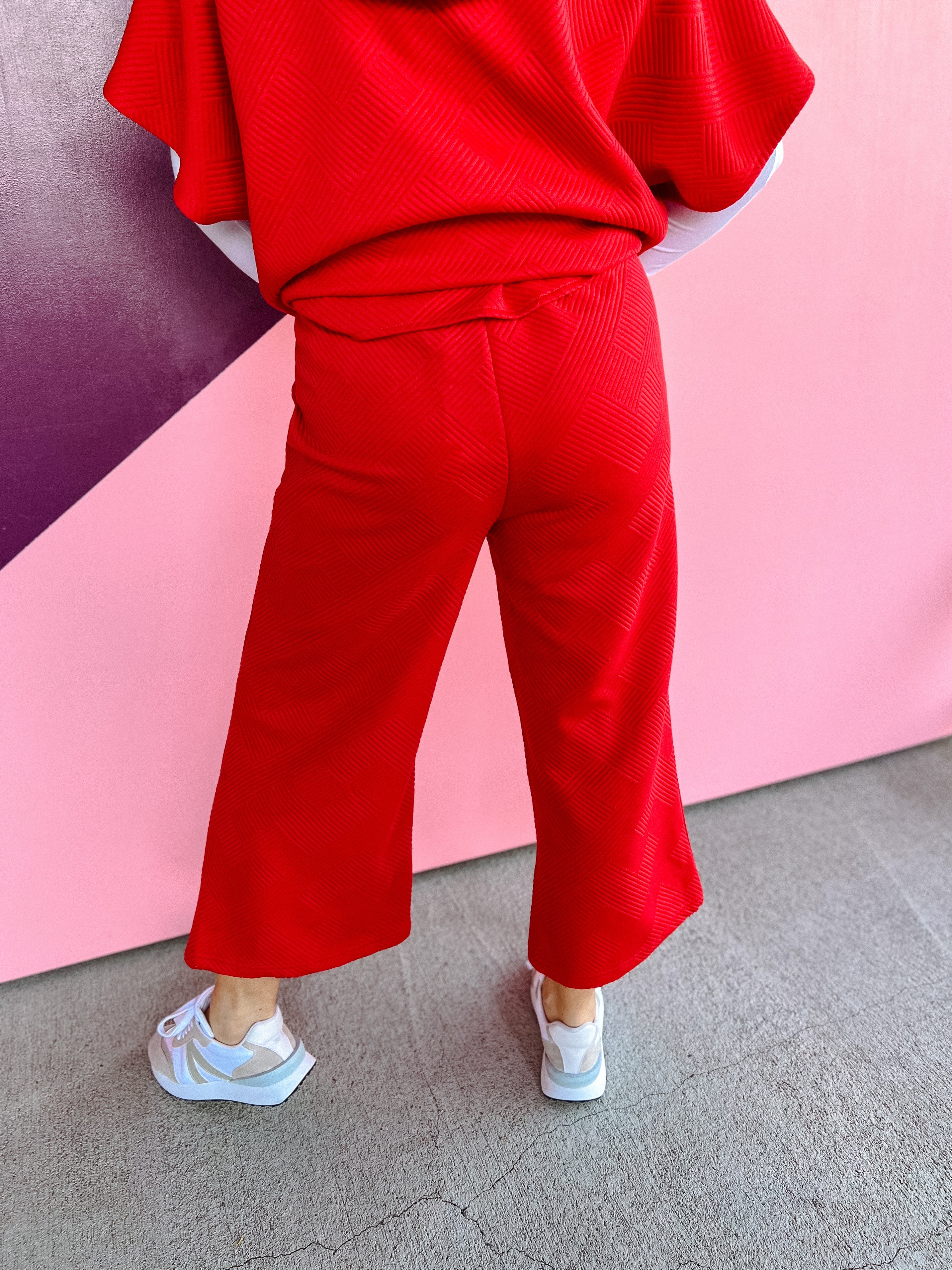 Remi Cropped Wide Pants - Cool Red